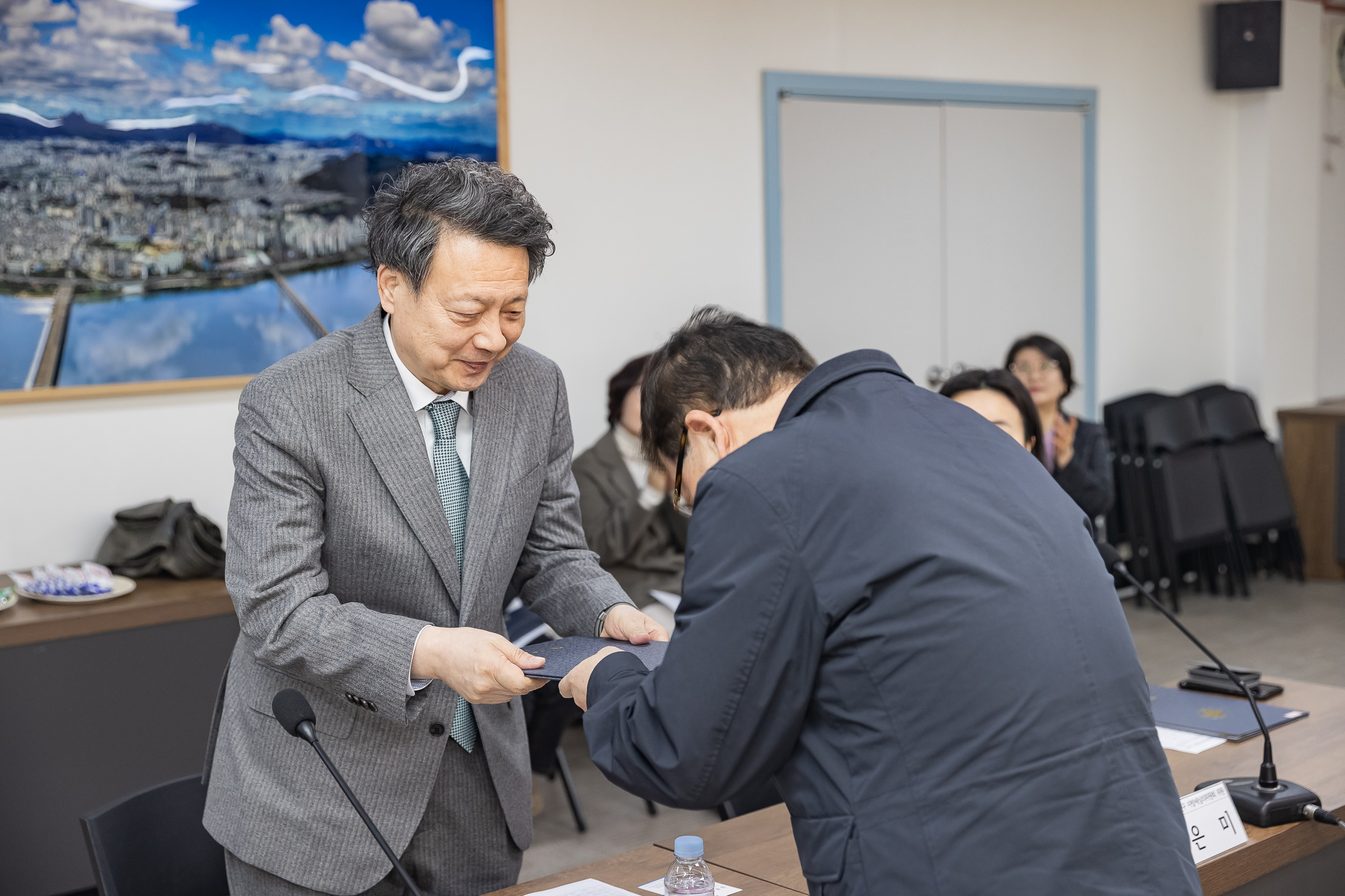 20250313-광진구 지방세심의위원회 위원 위촉식 20250313-22582_L_193053.jpg