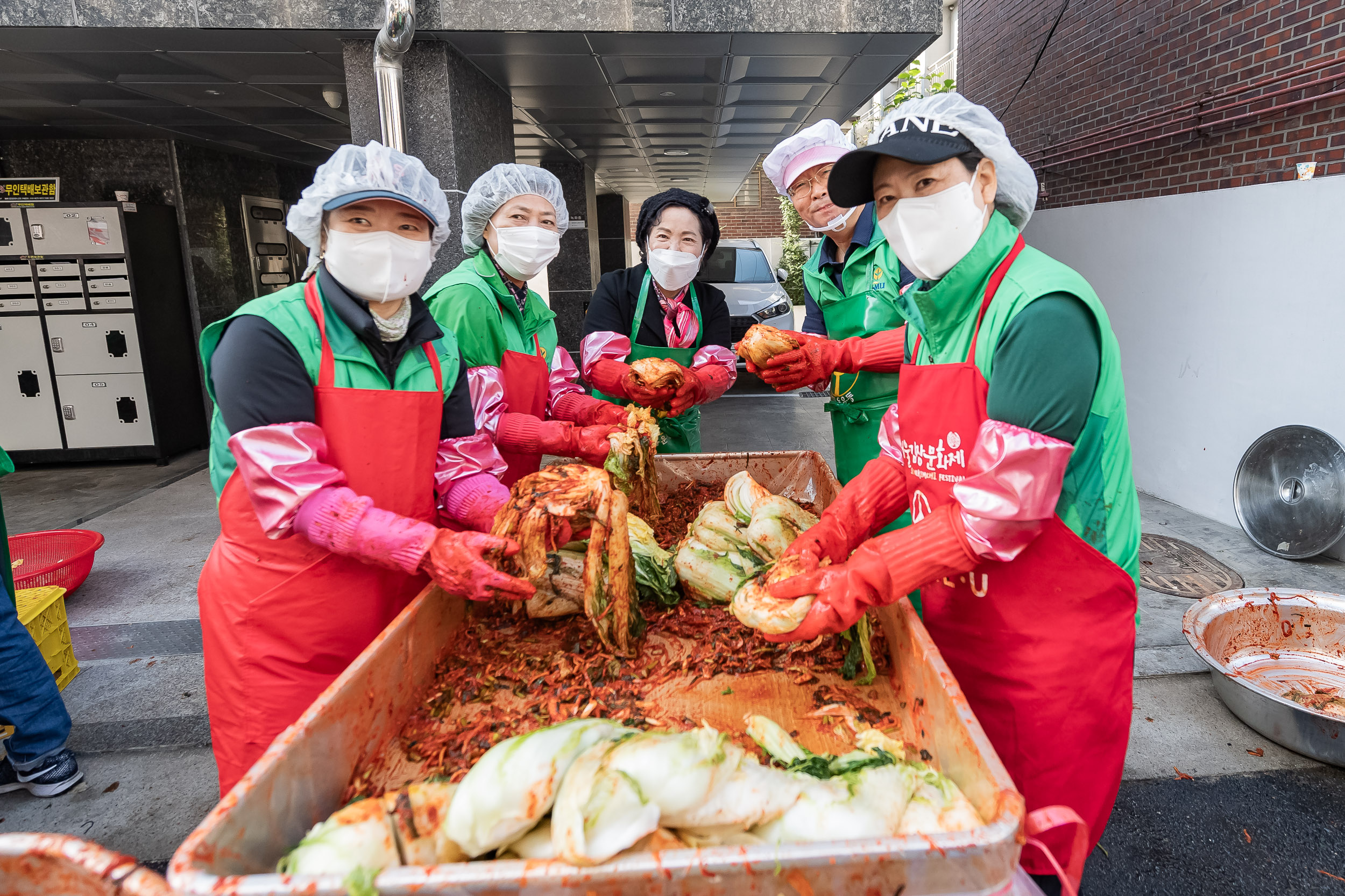 20241113-광진구 따뜻한 겨울나기 '사랑의 김장 담가드리기' 20241113_2560_G_162229.jpg