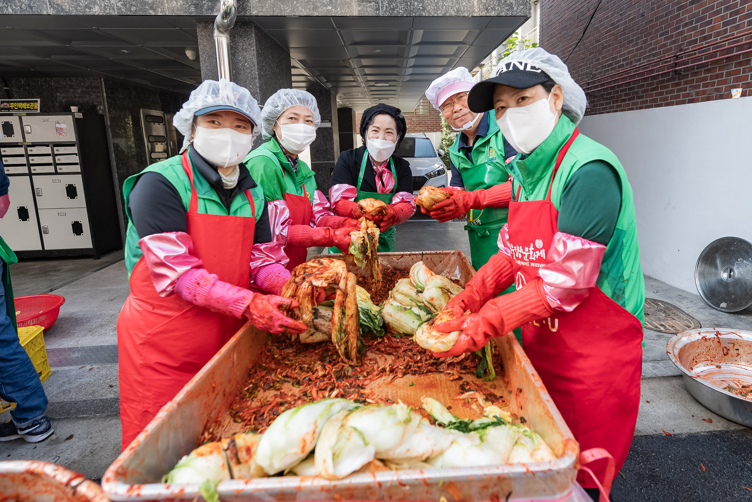 20241113-광진구 따뜻한 겨울나기 '사랑의 김장 담가드리기' 20241113_2566_G_162229.jpg