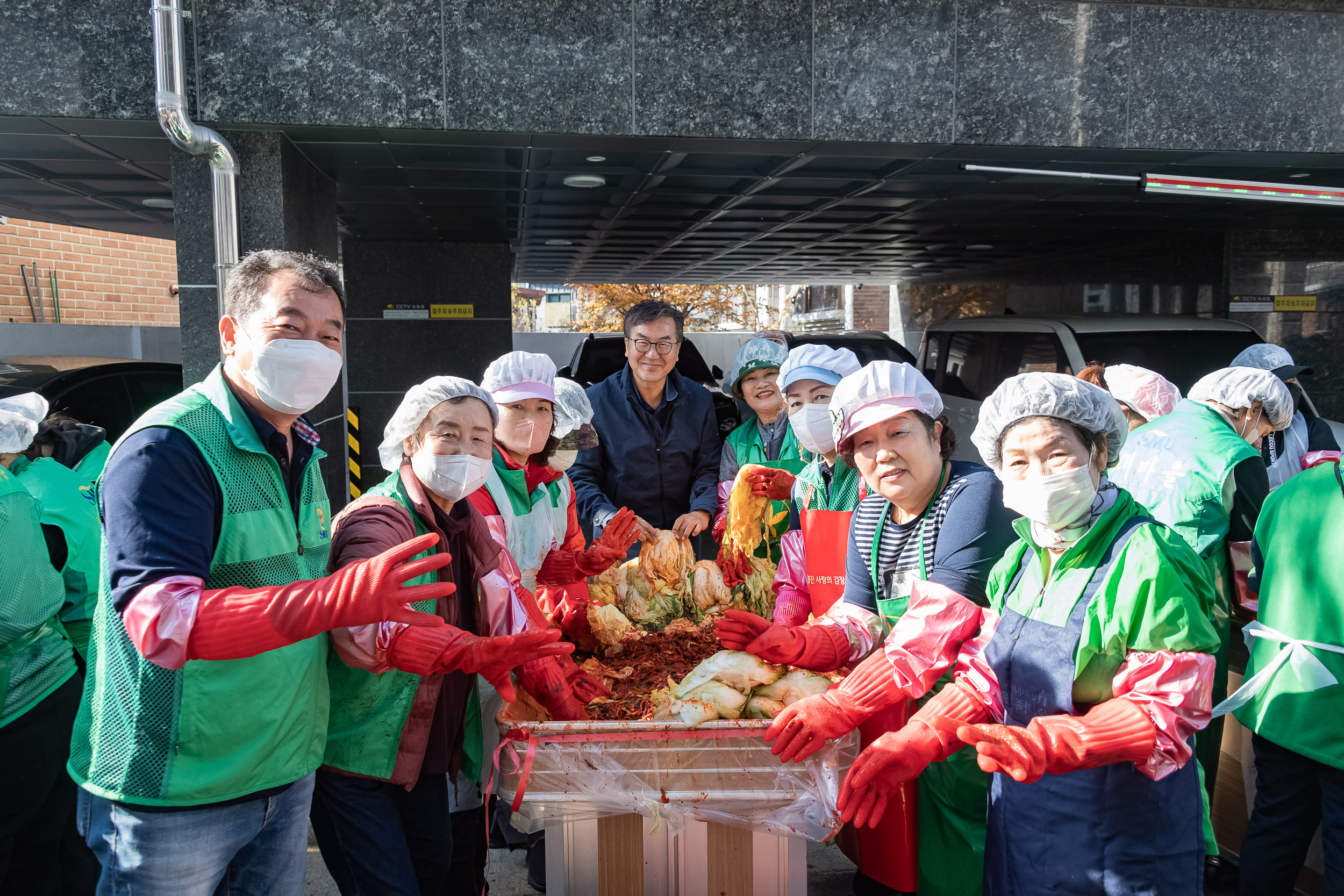 20241113-광진구 따뜻한 겨울나기 '사랑의 김장 담가드리기' 20241113_2248_G_162221.jpg