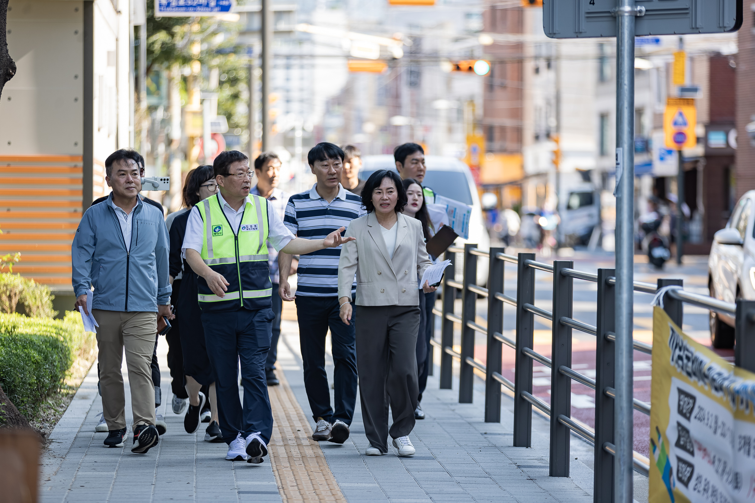 20240904-자양복개천길 보행환경개선사업, 신자초등학교 인근 차로재구획 현장 방문 240904-0913_G_112136.jpg