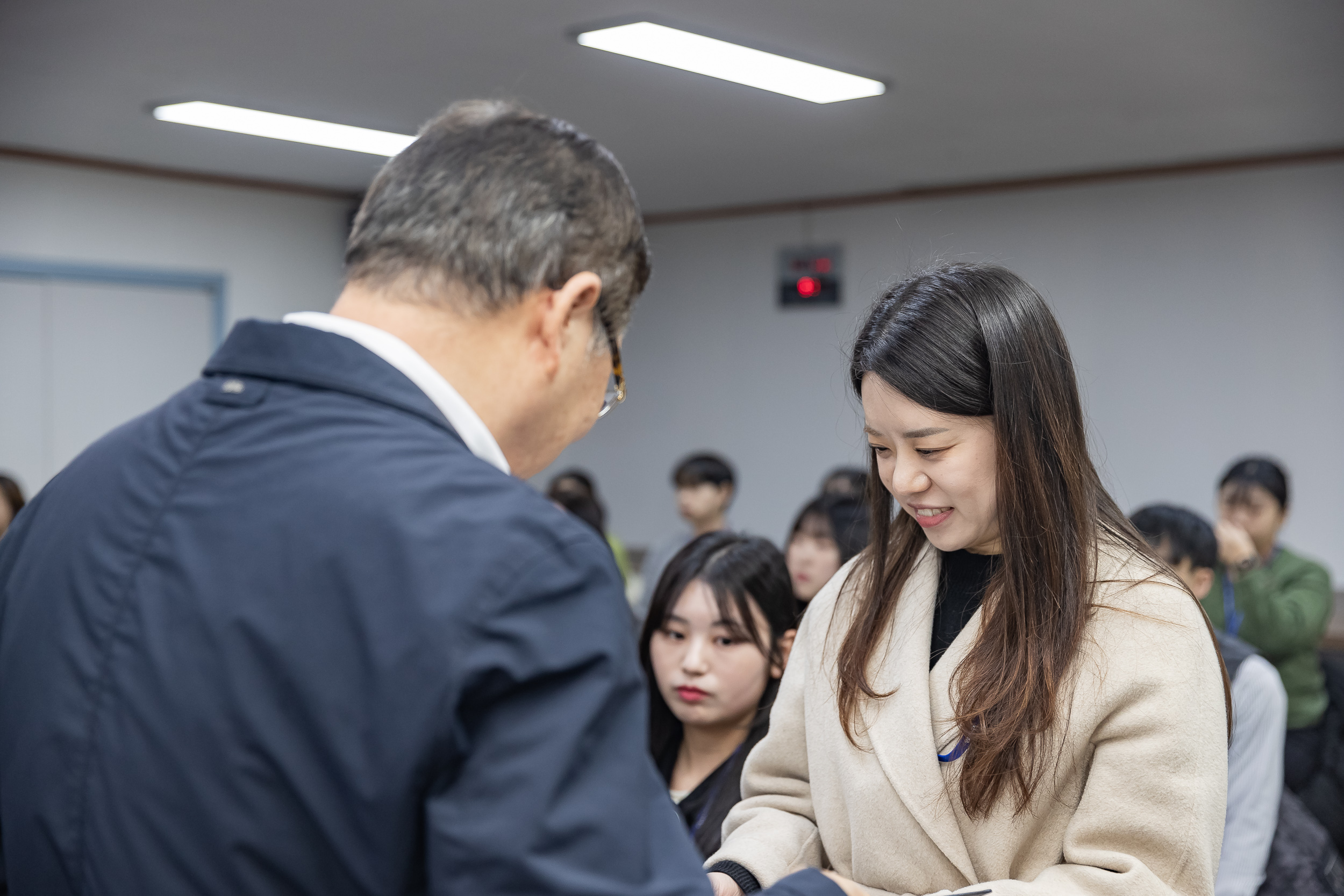 20250120-2025년 상반기 6급이하 기술직 정기인사 발령장 수여식 2025120_2034_G_212846.jpg