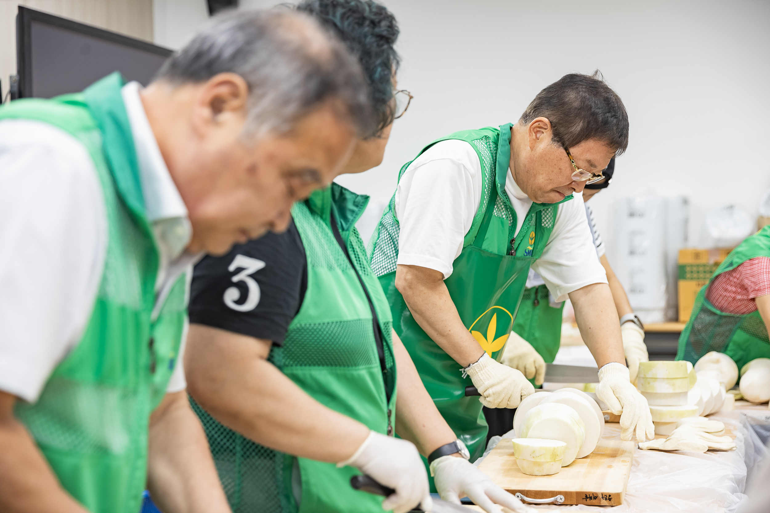 20240911-추석맞이 관내어르신 사랑의 밑반찬 만들어드리기 240911-1004_G_224230.jpg