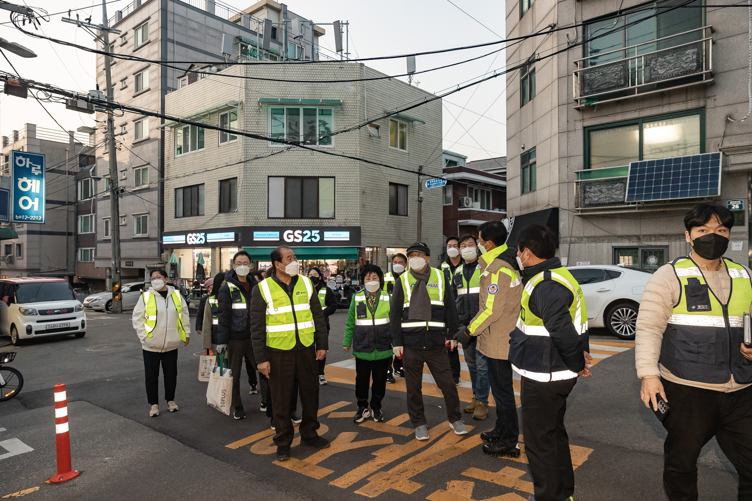 20250311-2025년 광진구 주민합동 야간순찰(중곡3동) 20250311-19969_L_191759.jpg