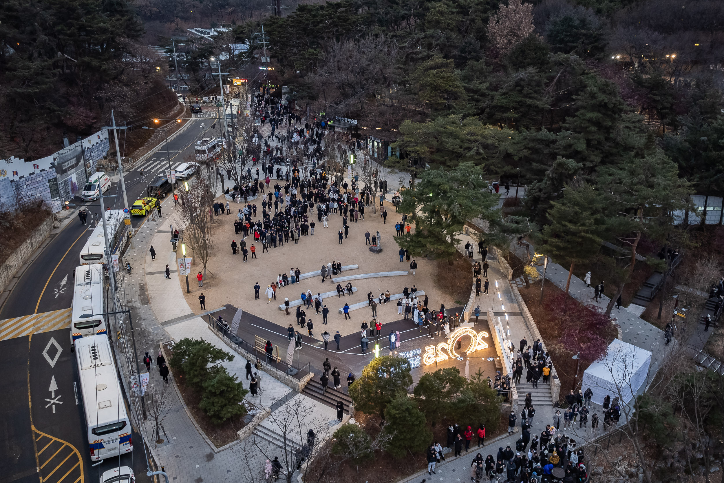 20250101-2025 아차산 해맞이 관람객 안전관리 2025101_2932_G_130451.jpg