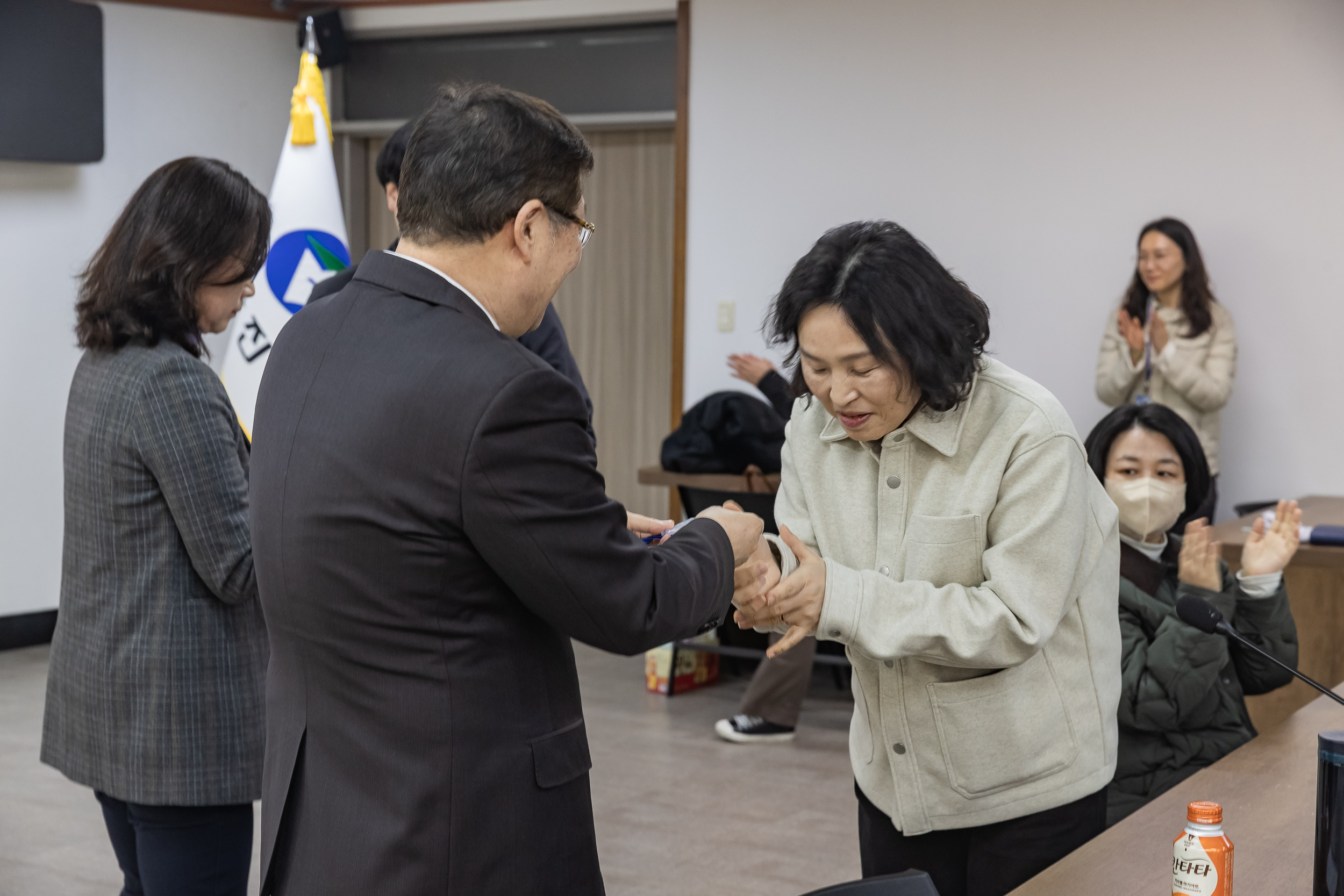 20250305-청소년 자원봉사교육 강사단 강사증 수여식 20250305-14399_L_202033.jpg