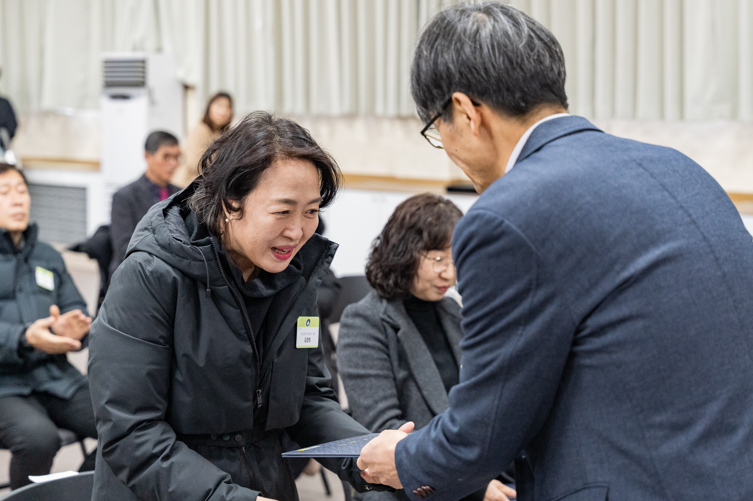 20250224-2025년도 2월 정기 구민표창 수여식 20250214-7048_L_132011.jpg