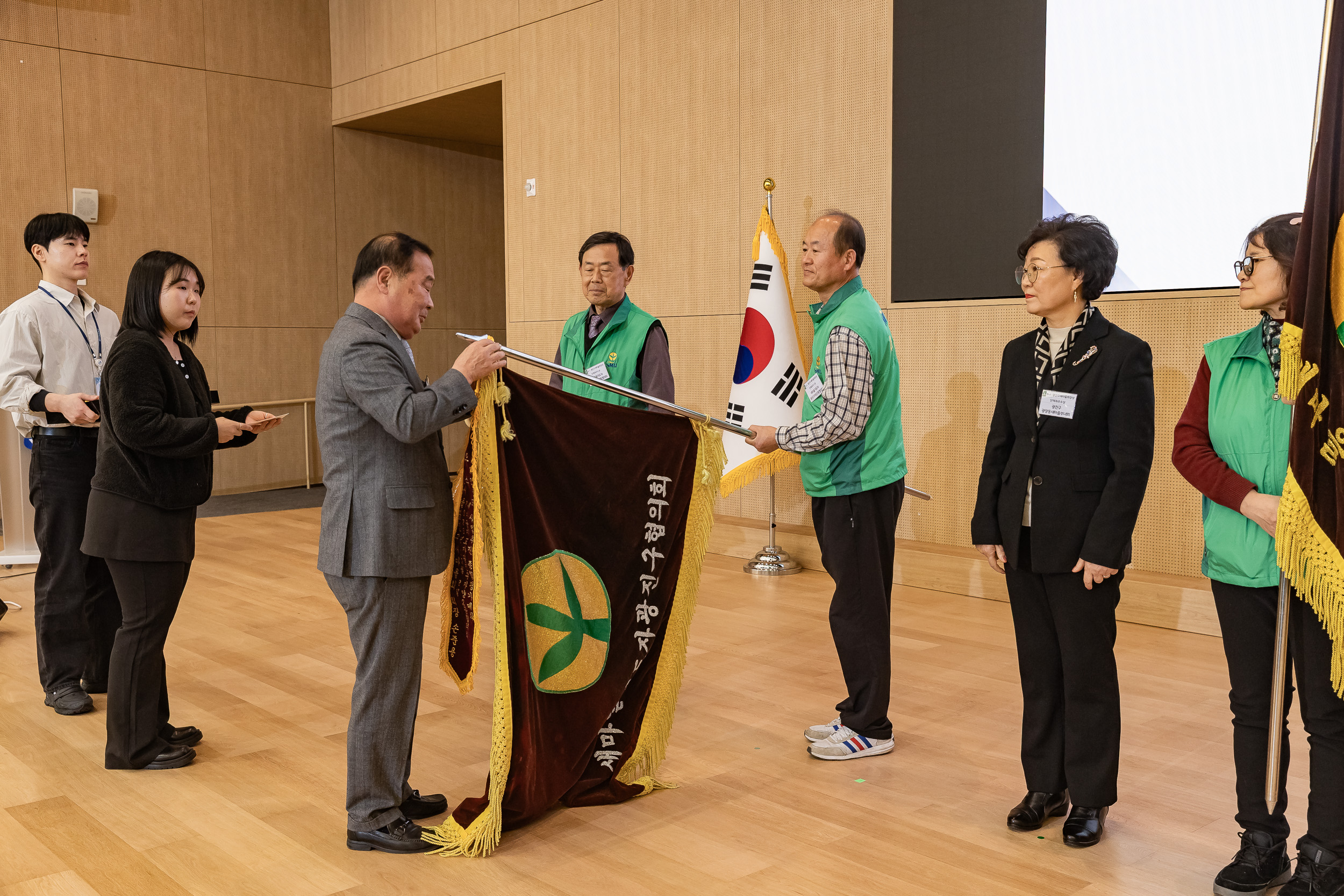 20251208-2025 서울시 광진구 새마을지도자대회 20251208-25790_L_130752.jpg