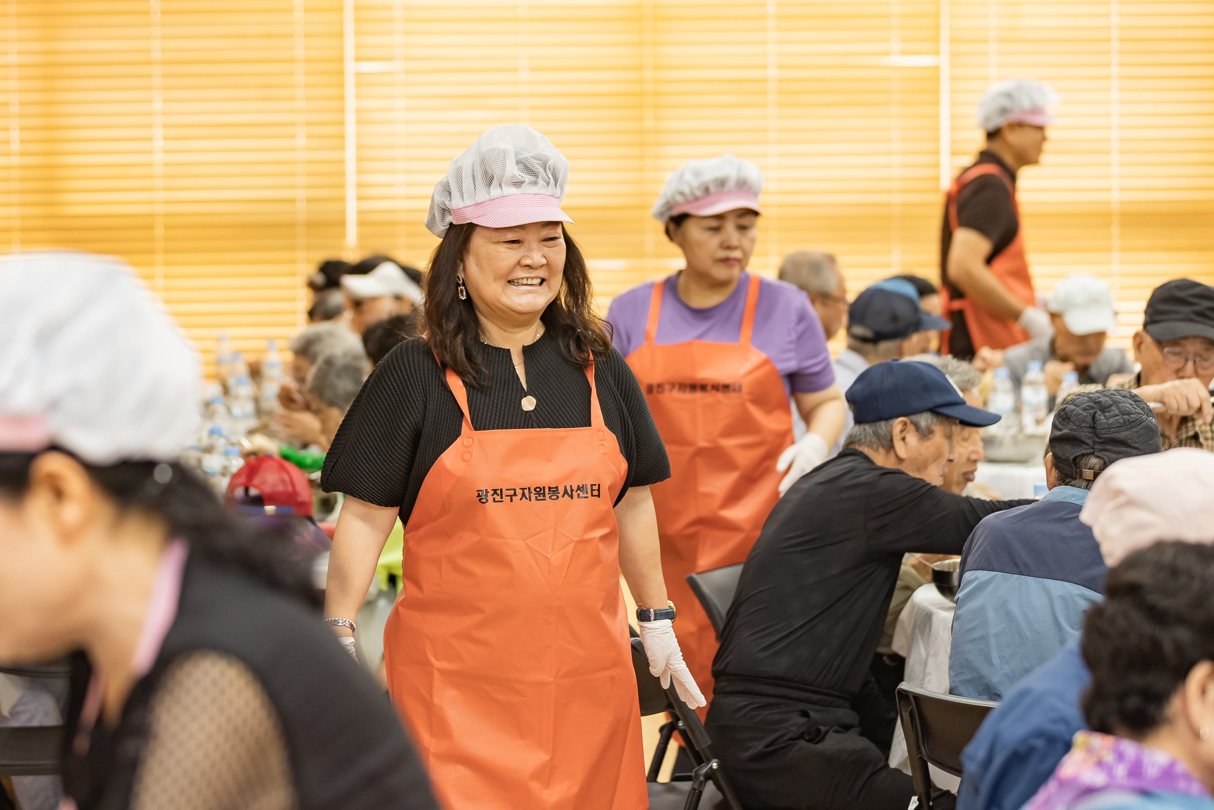 20250923-구의1동 자원봉사캠프 삼계탕 나눔 20250923-38095_L_161210.jpg