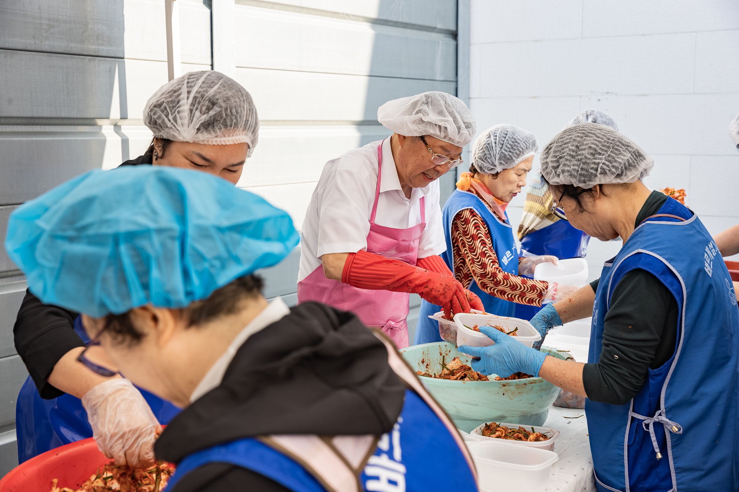 20251001-바르게살기운동 광진구협의회 어려운 이웃 밑반찬 만들어드리기 20251001-51984_L_134246.jpg