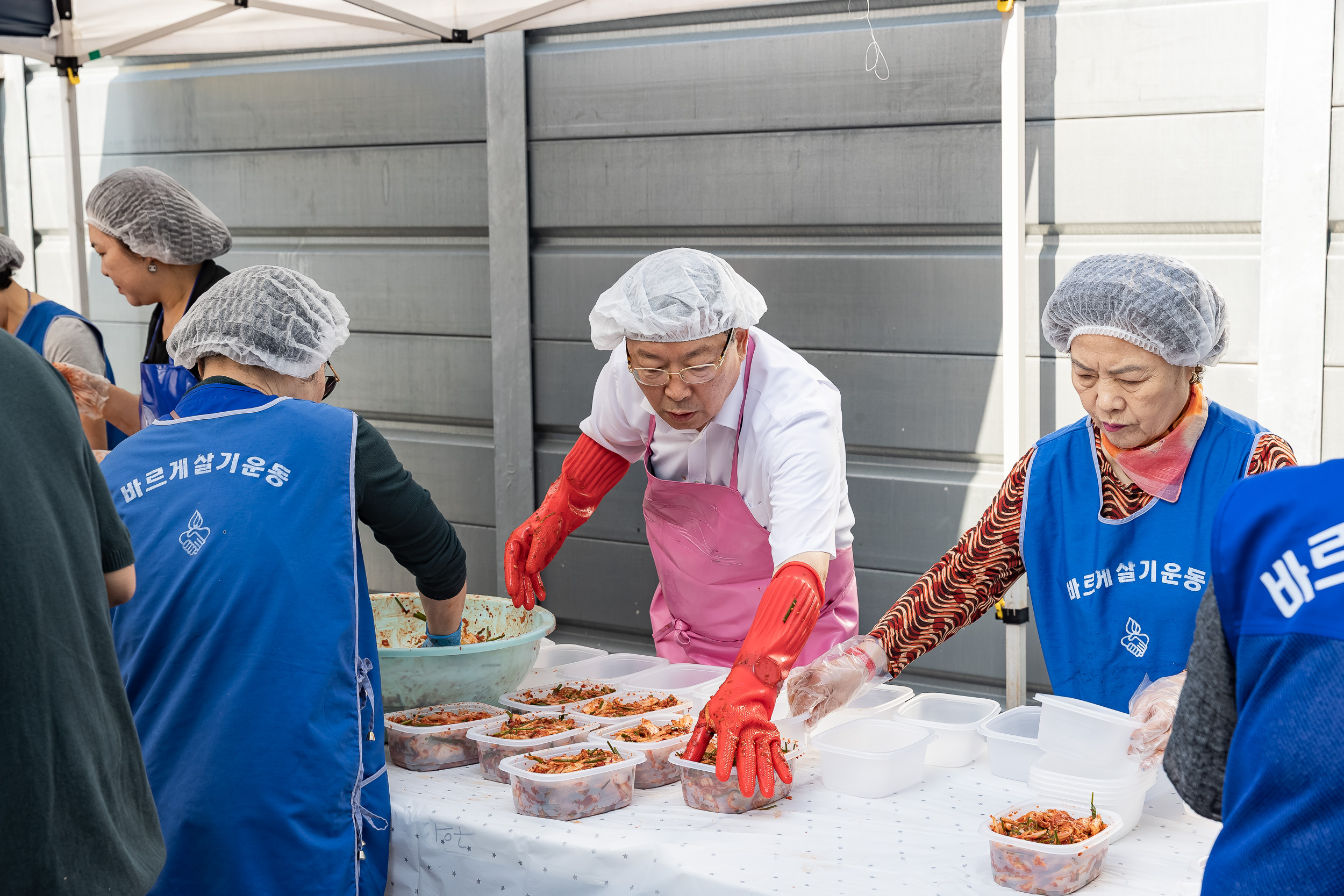 20251001-바르게살기운동 광진구협의회 어려운 이웃 밑반찬 만들어드리기 20251001-52013_L_134246.jpg
