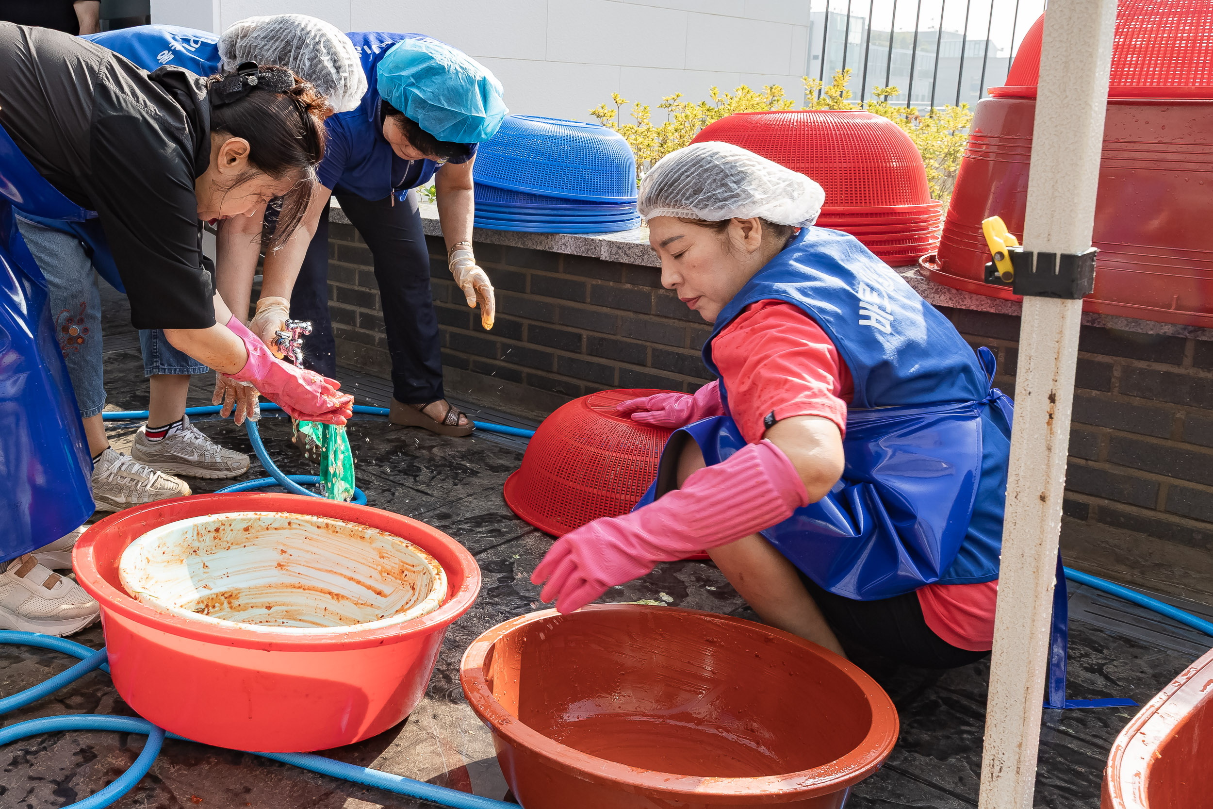 20251001-바르게살기운동 광진구협의회 어려운 이웃 밑반찬 만들어드리기 20251001-52041_L_134246.jpg