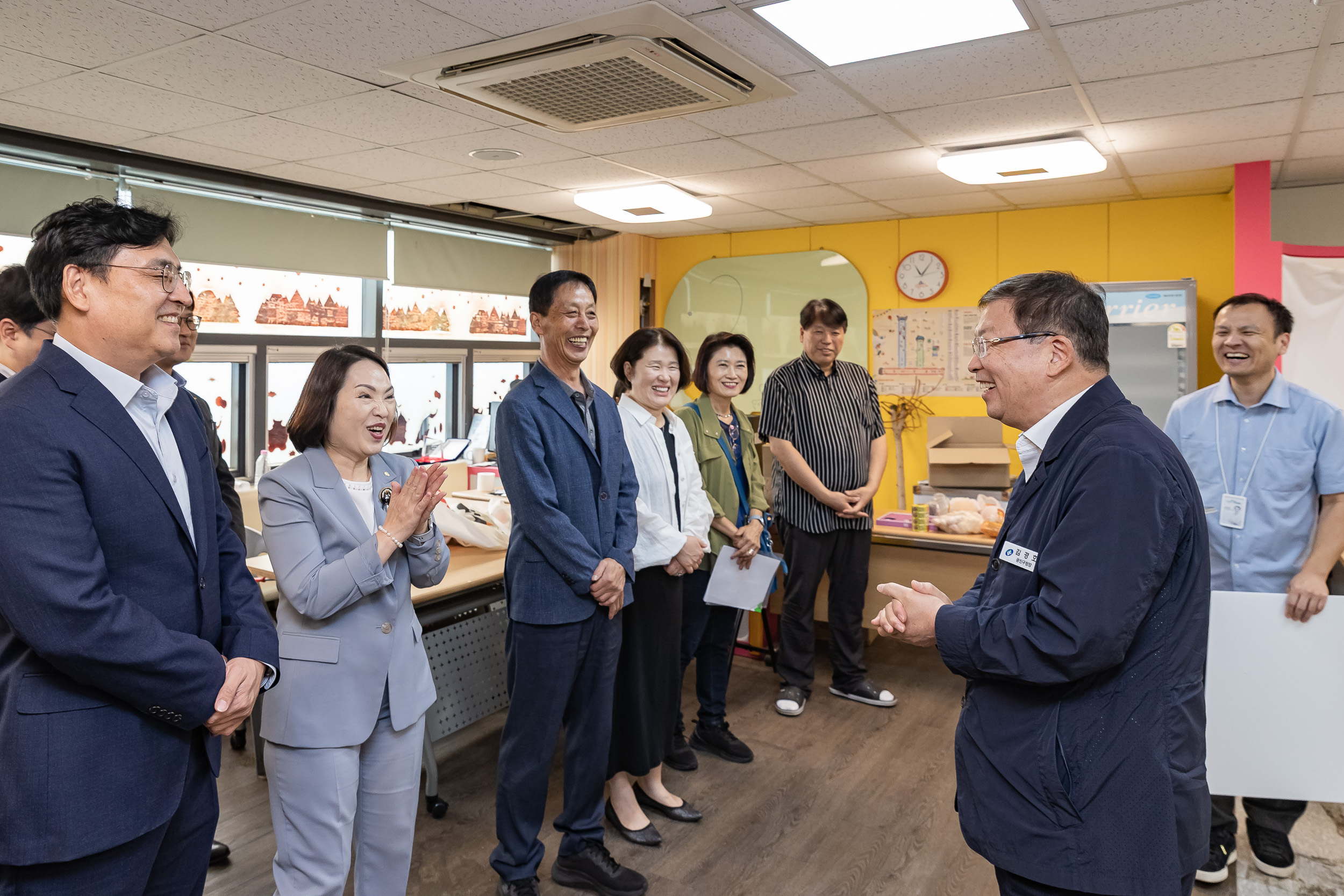 20250925-KB 국민은행과 함께하는 추석맞이 전통시장 사랑나눔 20250925-43026_L_075837.jpg