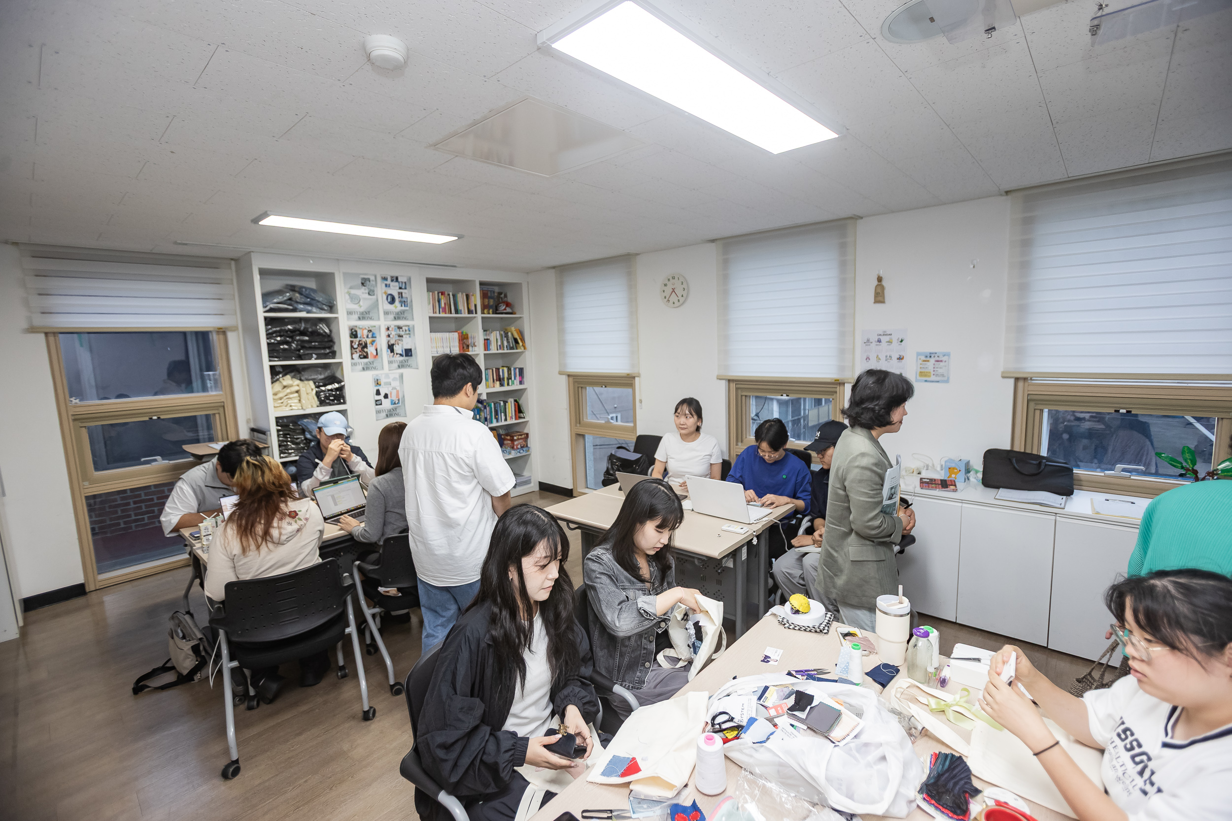 20250919-자양4동 청소년 상담복지센터 방문 20250919-32646_L_184842.jpg