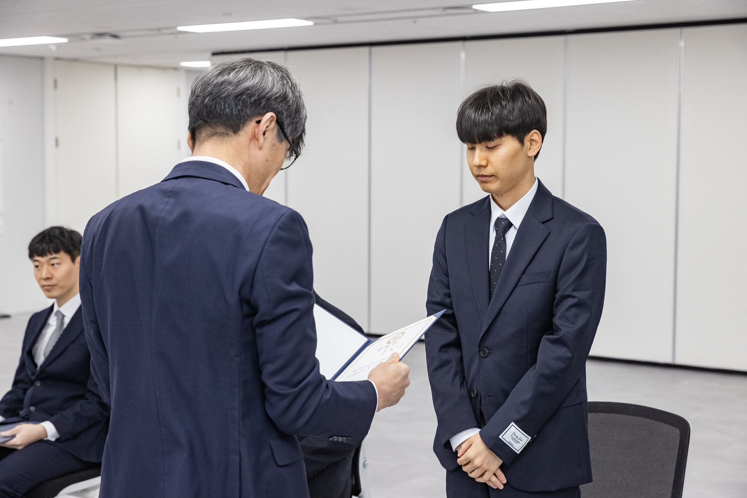 20251117-2025년 하반기 과학기술직 신규임용 발령장 수여식 20251117-8281_L_160049.jpg