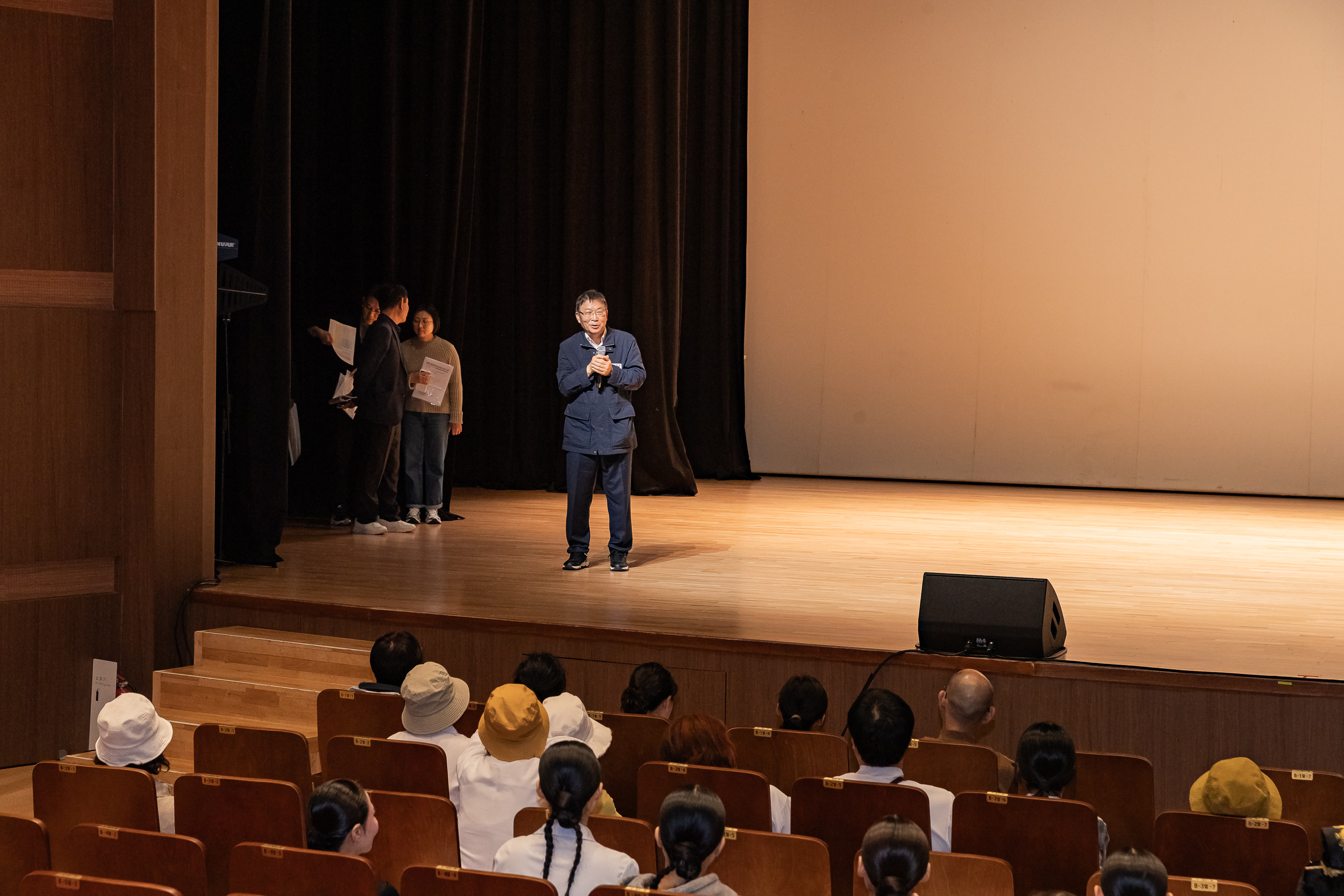 20251022-제24회 광나루사생회 정기전 20251022-65823_L_173052.jpg