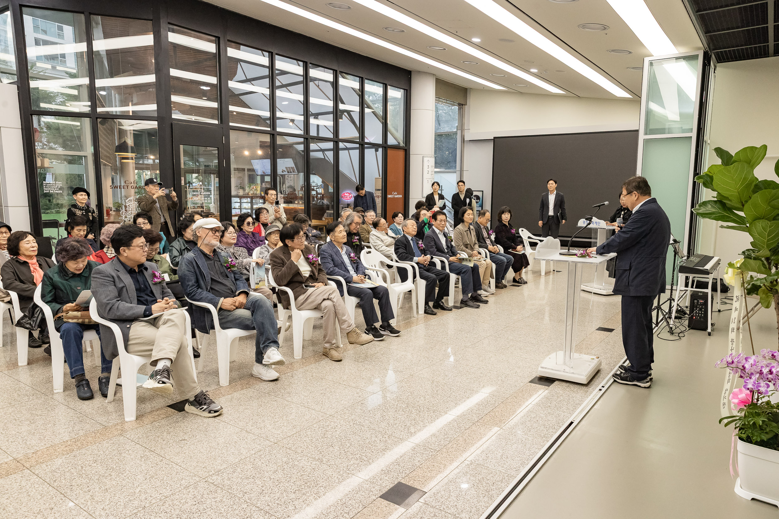 20251022-제24회 광나루사생회 정기전 20251022-65530_L_173051.jpg