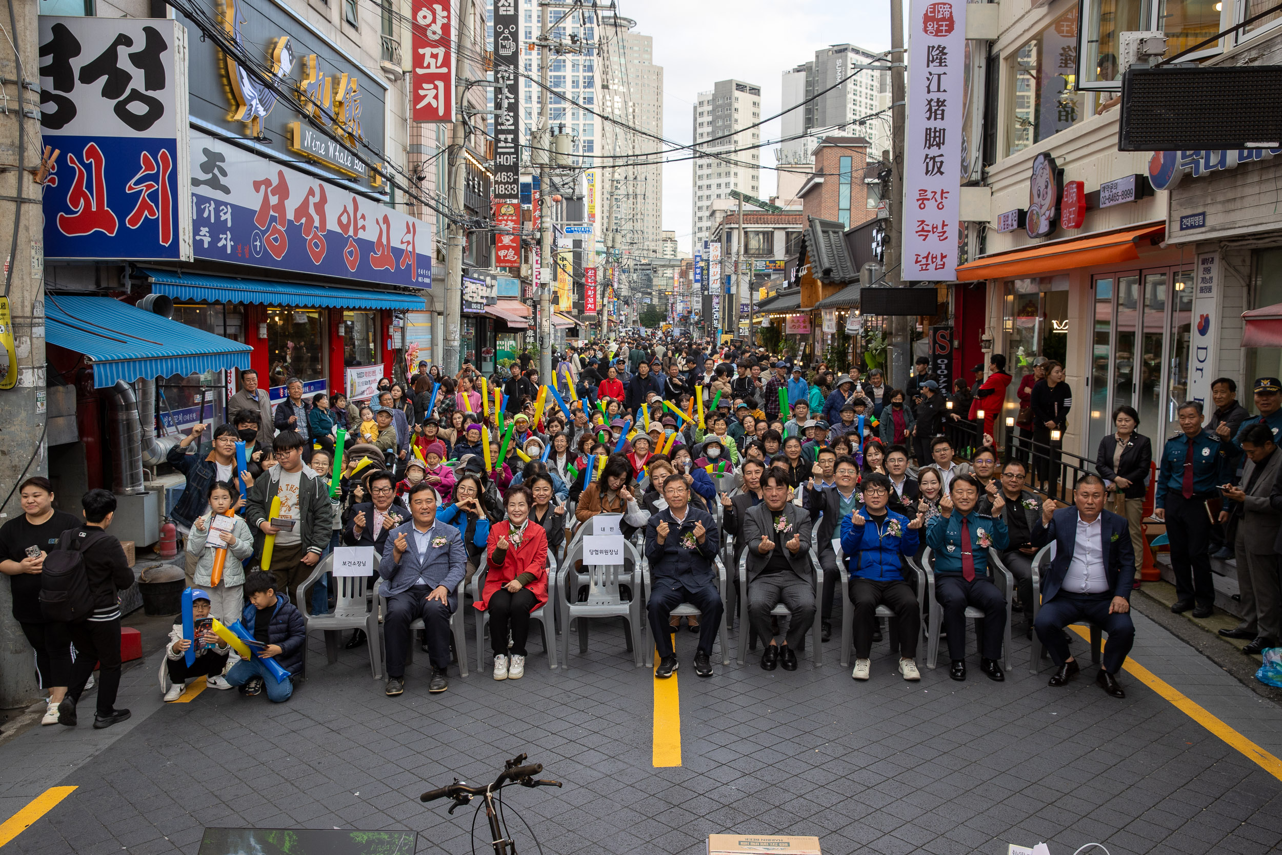 20251022-제8회 건대양꼬치거리 음식문화축제 20251022-65343_L_172938.jpg