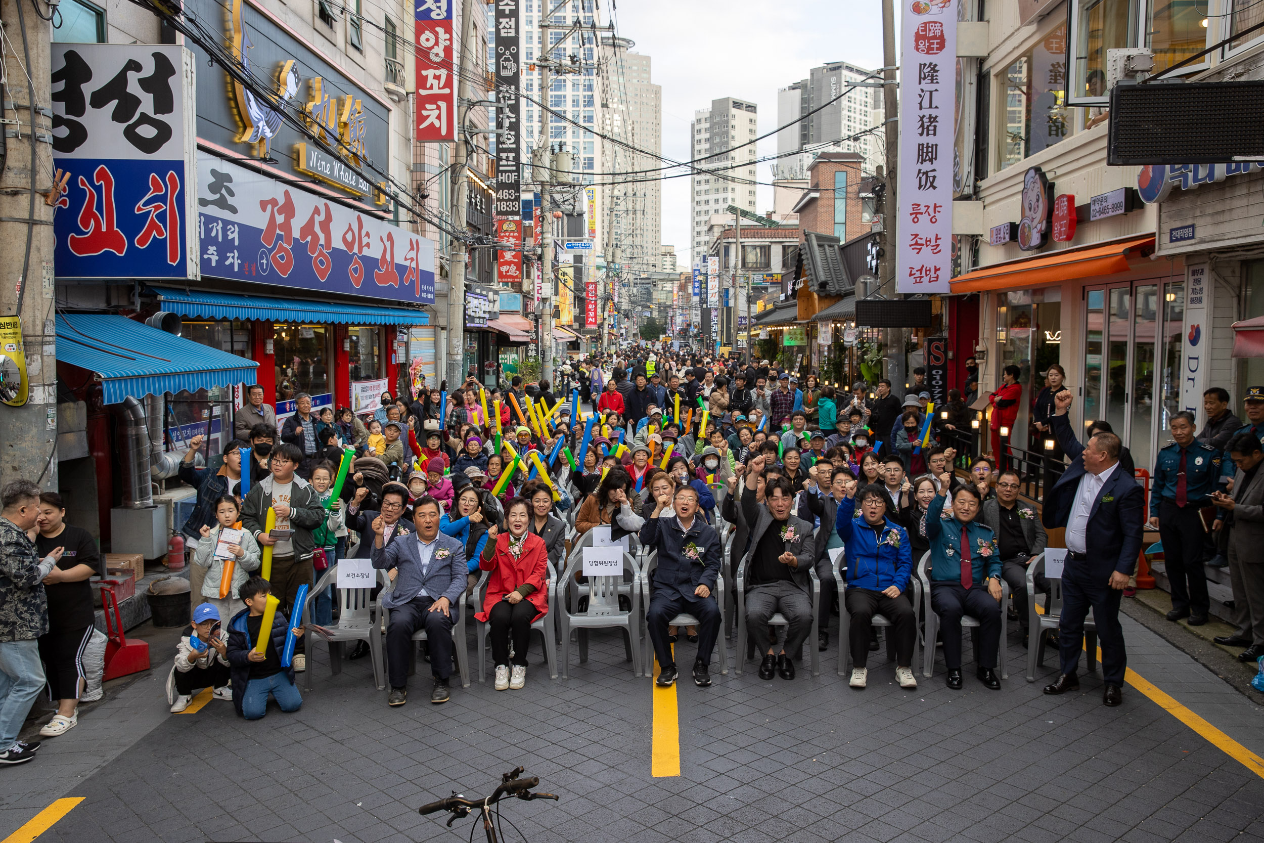 20251022-제8회 건대양꼬치거리 음식문화축제 20251022-65360_L_172938.jpg