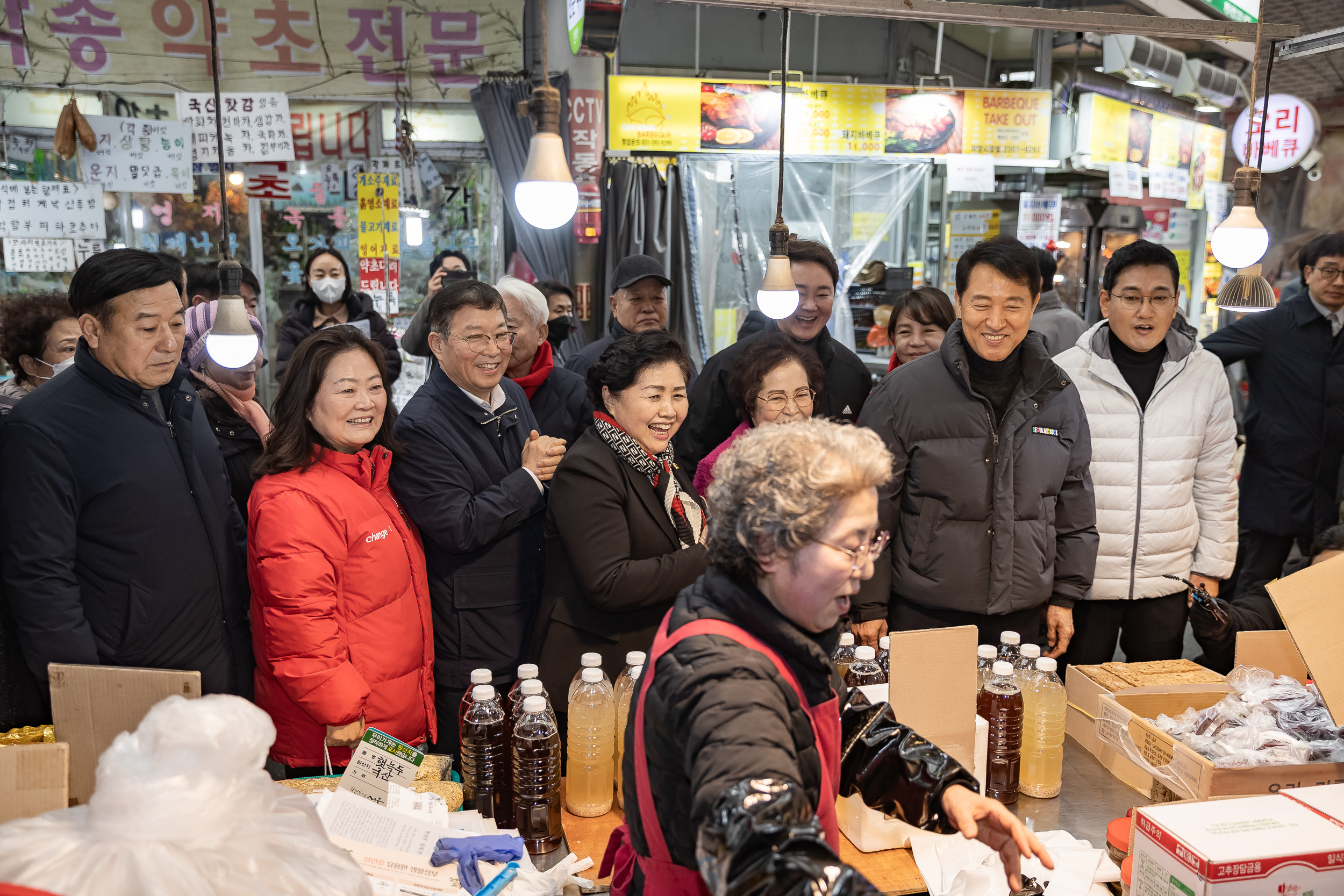 20260213-서울시장 광진구 주요 현장방문-자양전통시장, 어린이병원부지, 생활체육시설 부지 방문 20260213-4797_L_122427.jpg