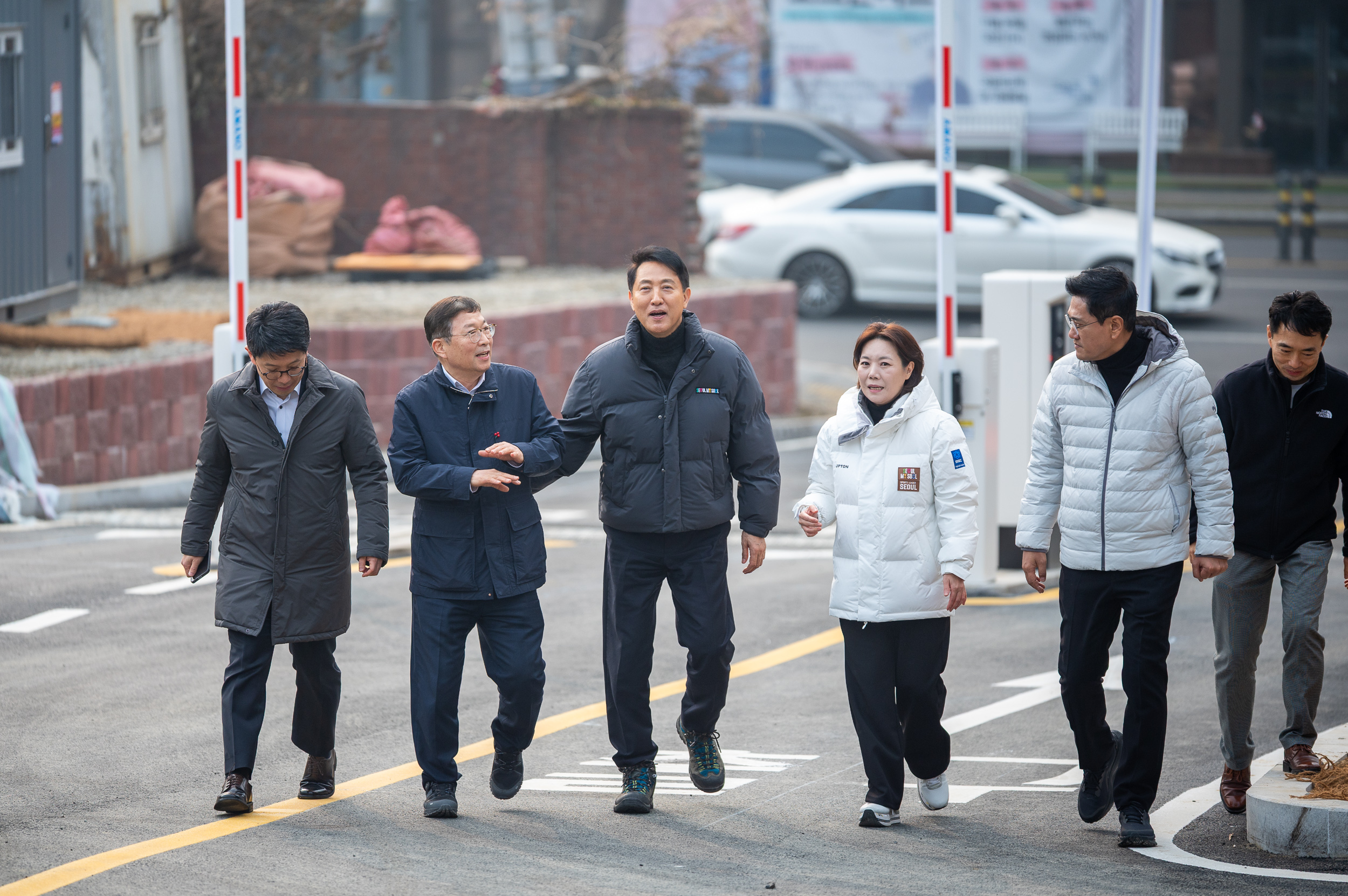 20260213-서울시장 광진구 주요 현장방문-자양전통시장, 어린이병원부지, 생활체육시설 부지 방문 20260213-3077_L_122428.jpg