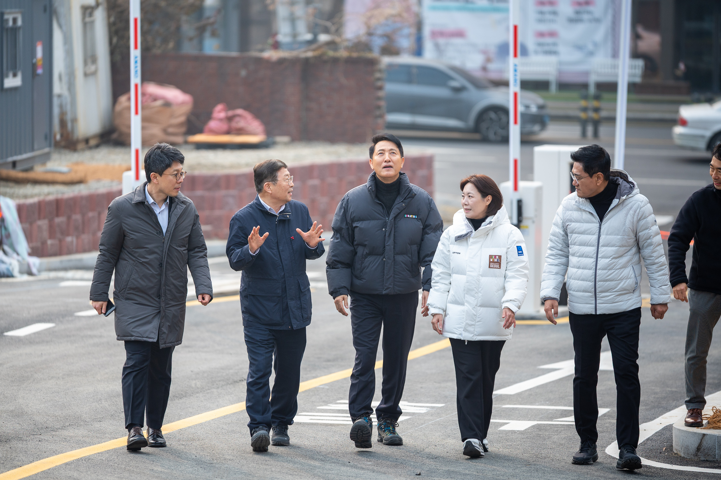 20260213-서울시장 광진구 주요 현장방문-자양전통시장, 어린이병원부지, 생활체육시설 부지 방문 20260213-3085_L_122428.jpg