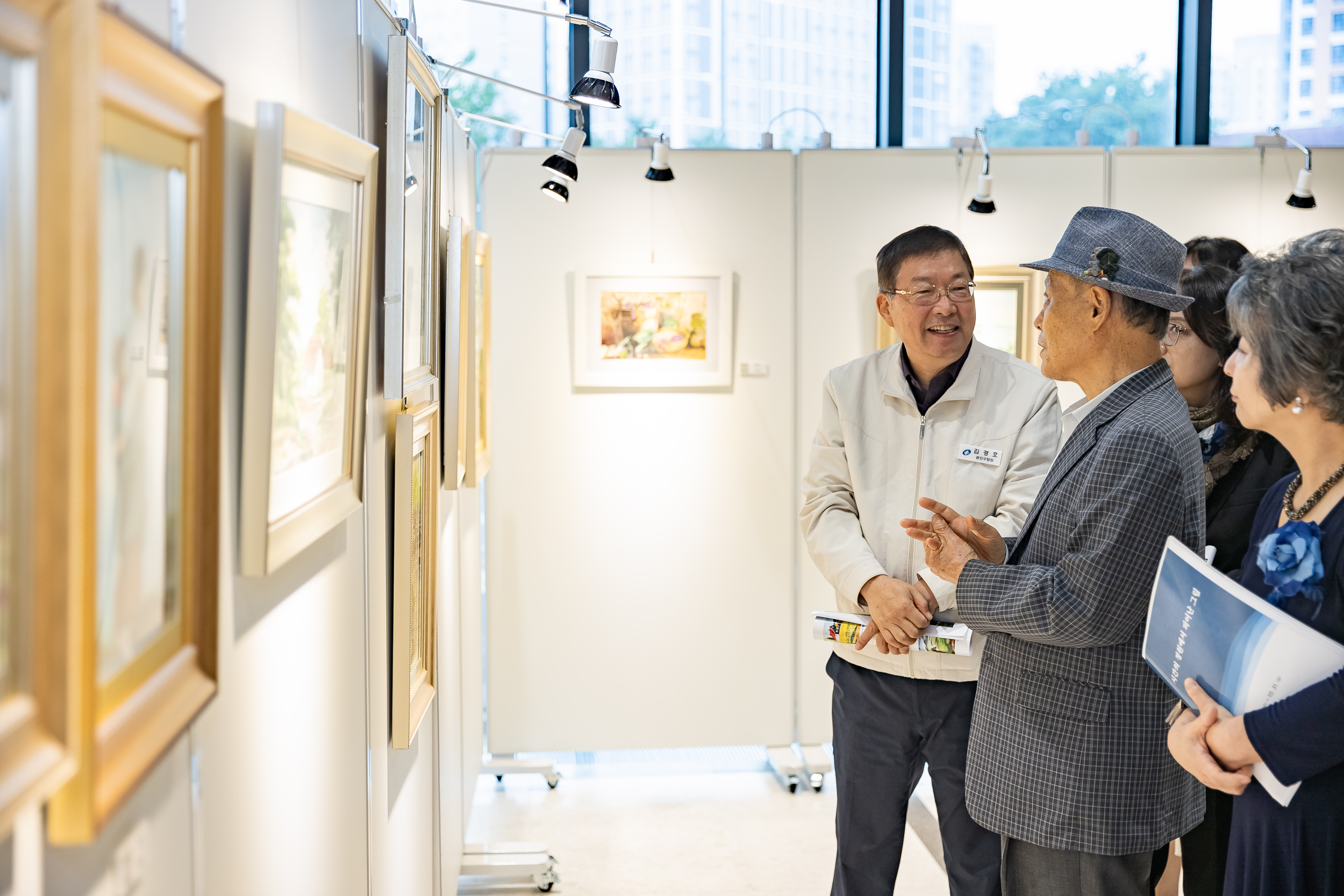 20251010-광진노인종합복지관 수채화동아리 갤러리 전시회 20251010-52912_L_153652.jpg