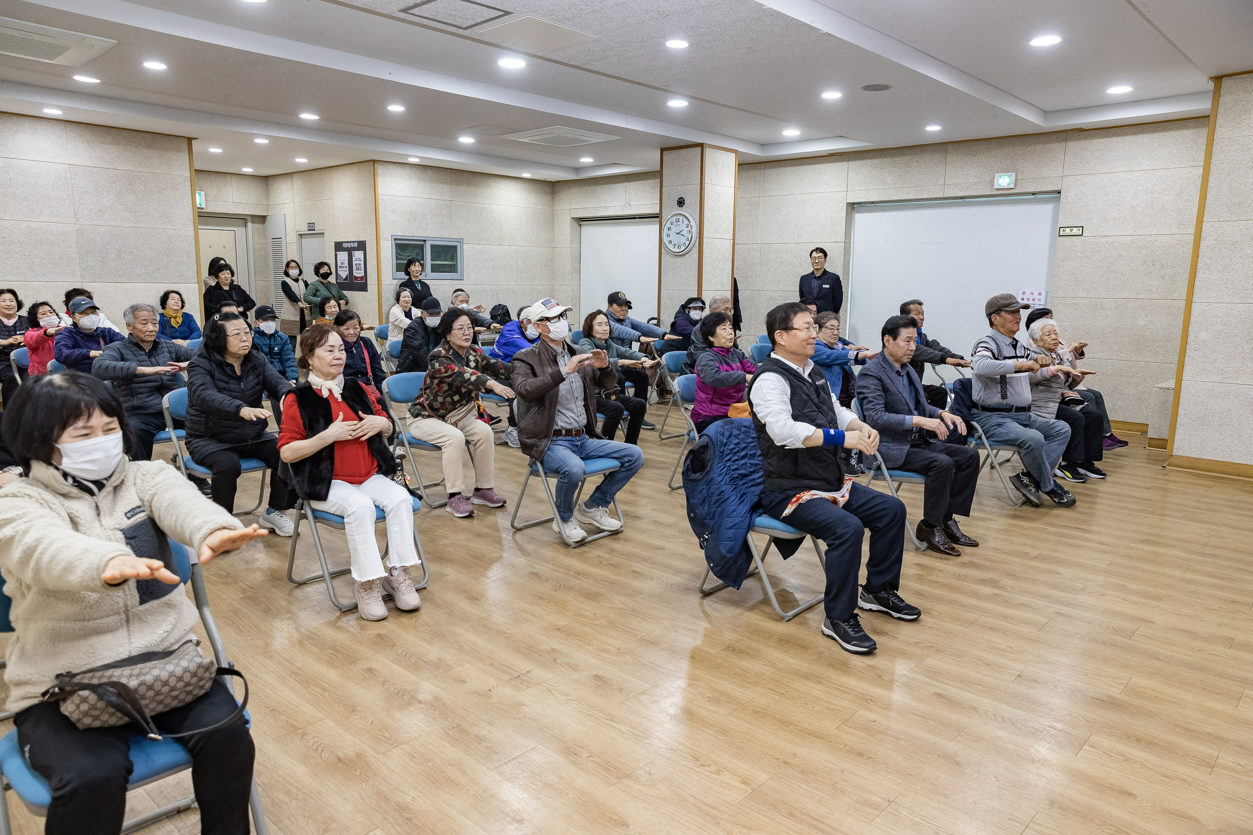 20251113-겨울철 안전사고대비 어르신 낙상ZERO 교실 20251113-5431_L_122353.jpg