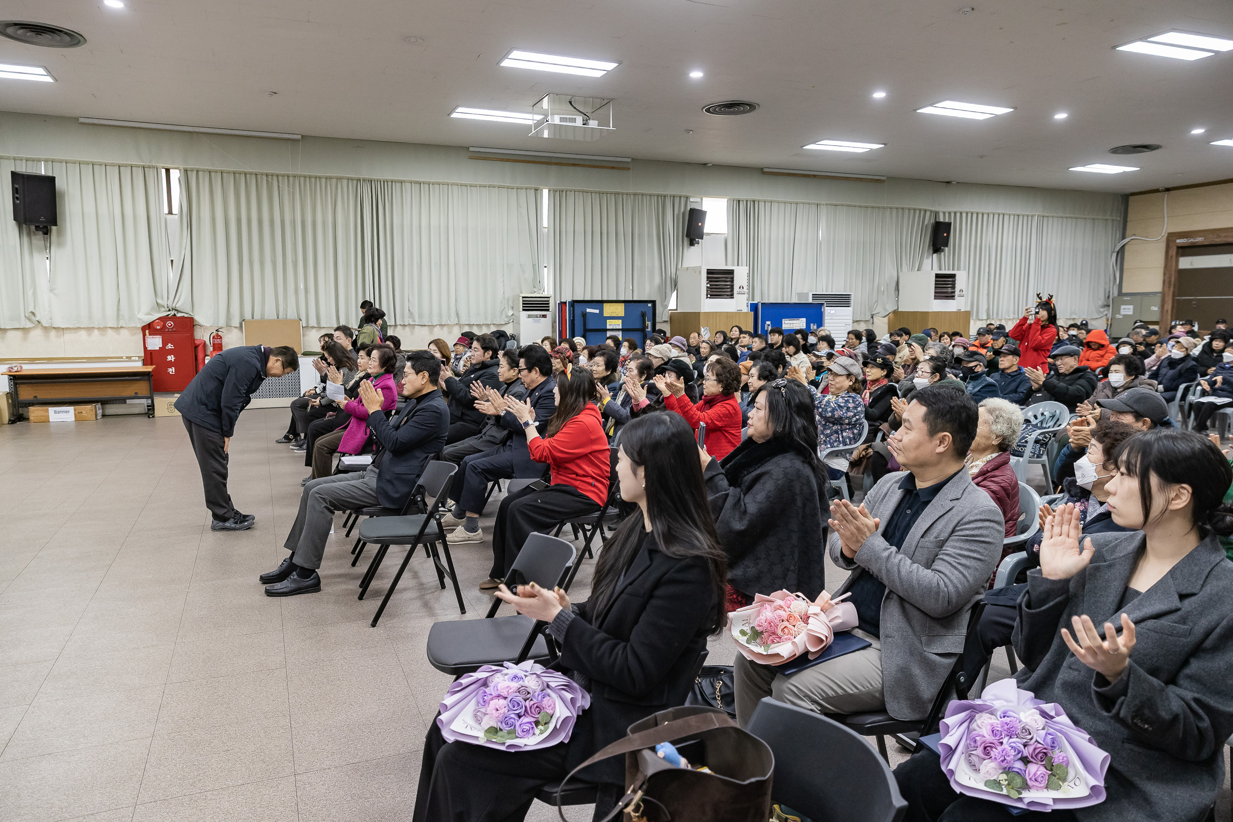 20251219-서울시지체장애인협회 광진구지회 연말 사랑나눔 큰잔치 20251219-42038_L_155139.jpg