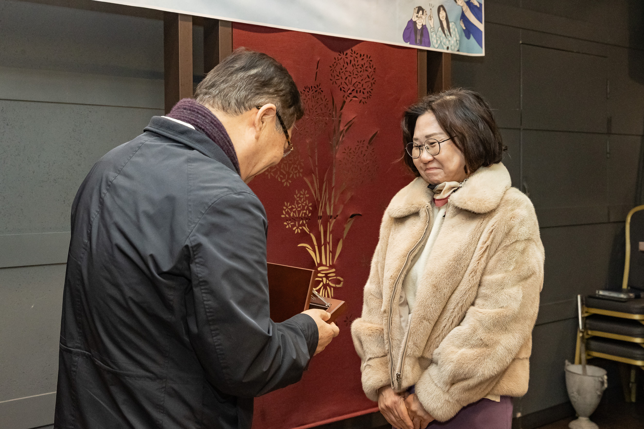 20251219-2025년 하반기 퇴임직원 상패 수여 20251219-41566_L_155015.jpg