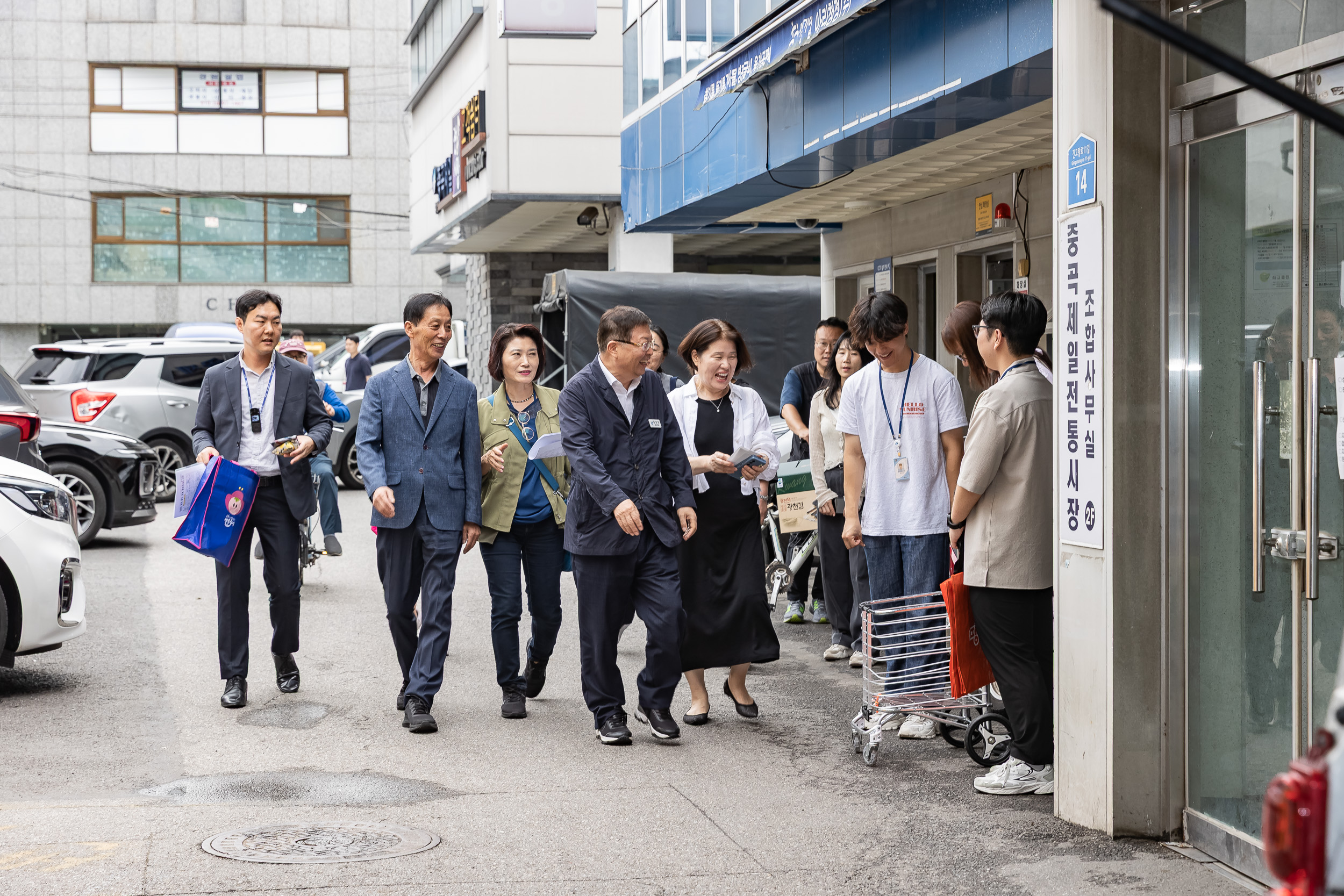 20250925-추석맞이 전통시장 장보기 20250925-43120_L_080031.jpg