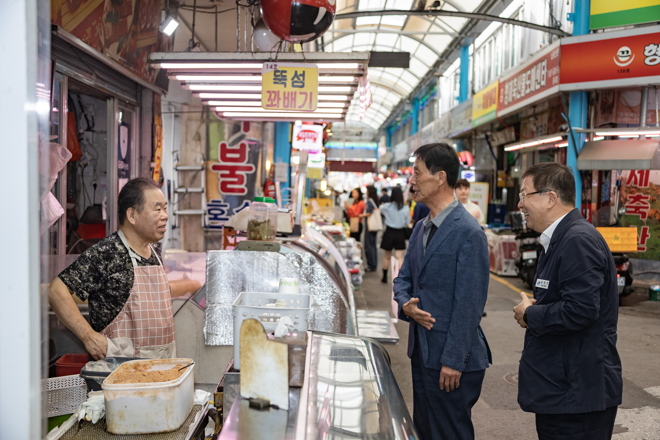 20250925-추석맞이 전통시장 장보기 20250925-43322_L_080032.jpg