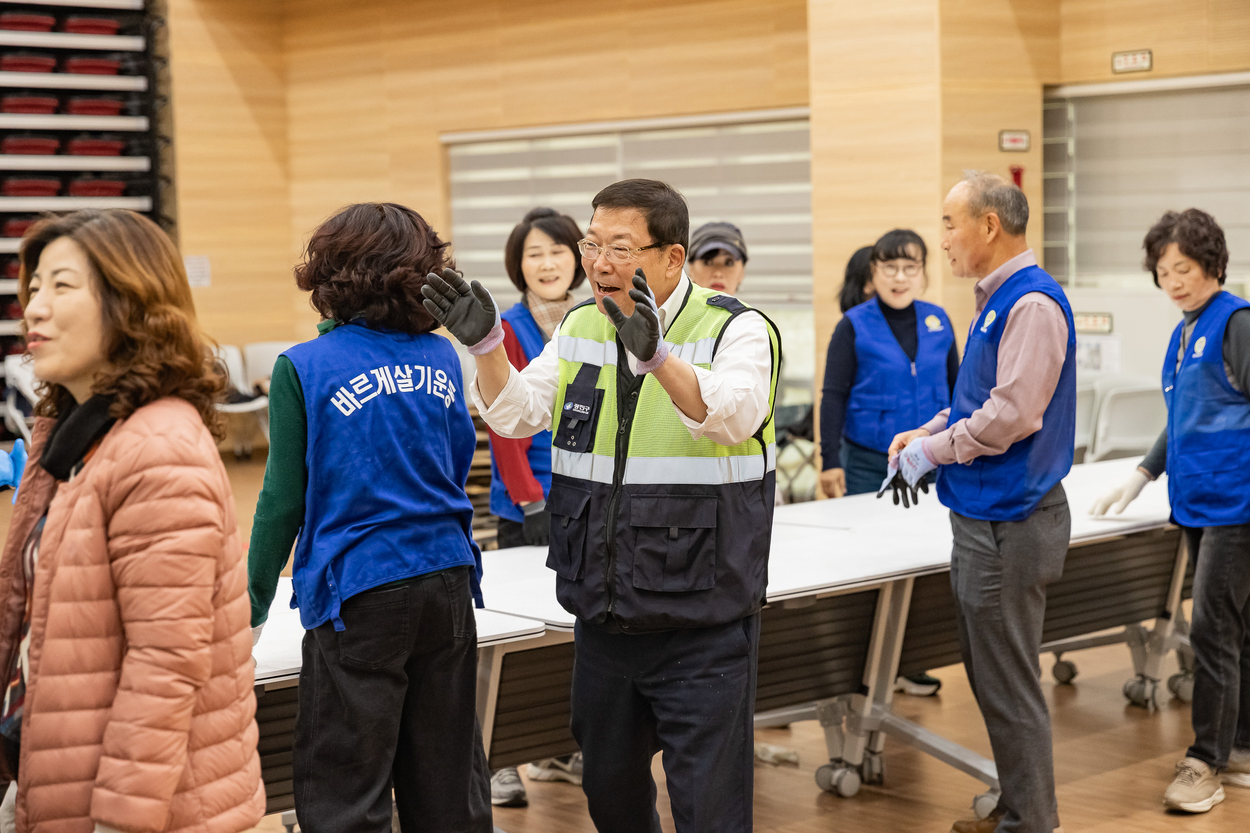 20251114-2025년 사랑의꾸러미 나눔-(사)바르게살기운동본부 20251114-6113_L_122457.jpg