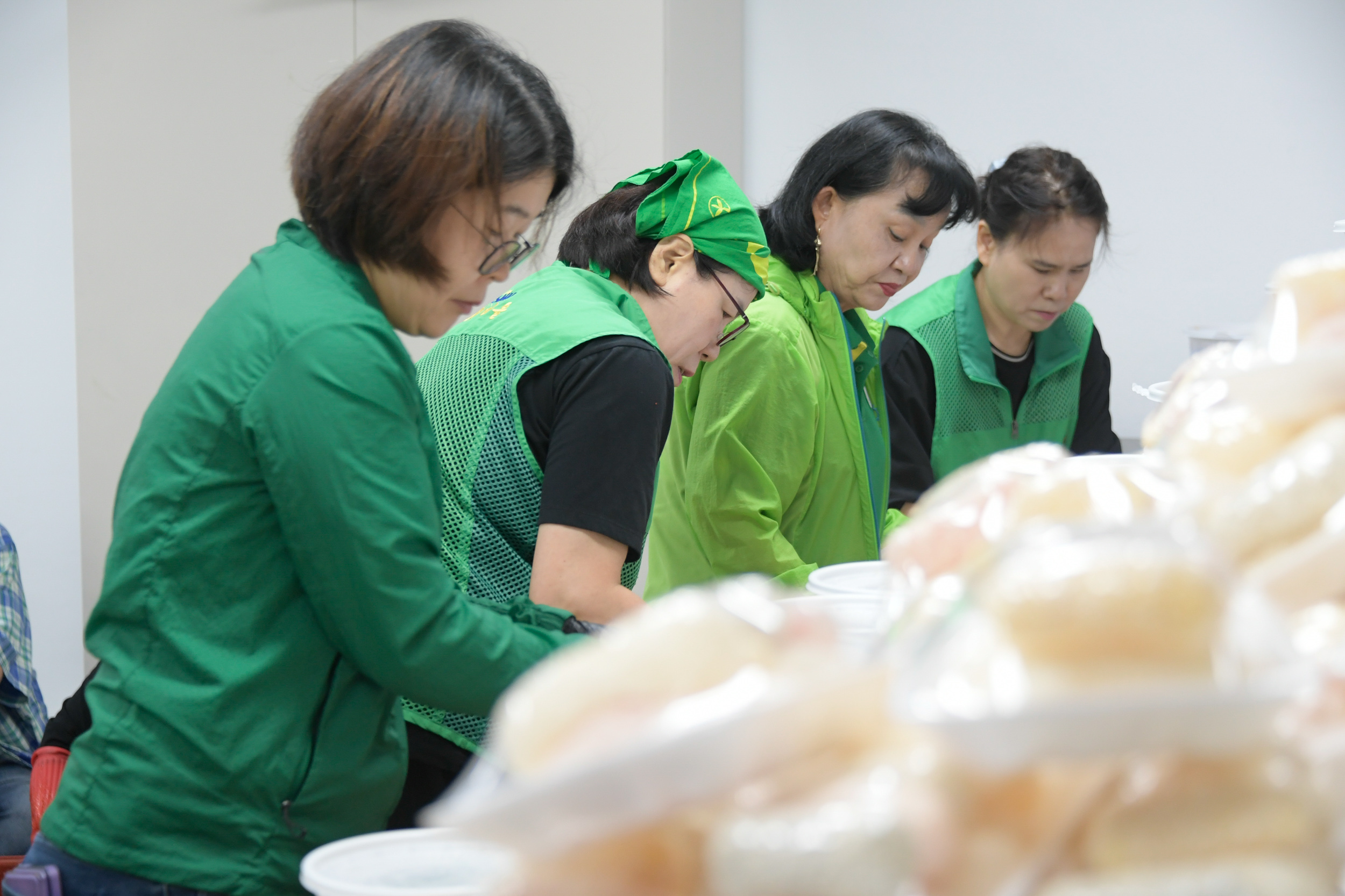 20250926-새마을부녀회 밑반찬 행사 20250926-45651_L_172635.jpg