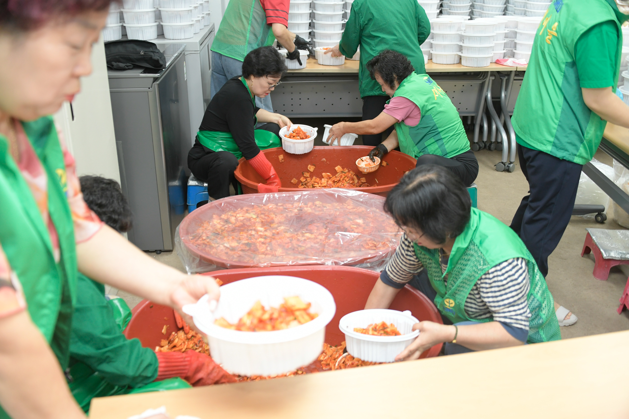 20250926-새마을부녀회 밑반찬 행사 20250926-45601_L_172635.jpg