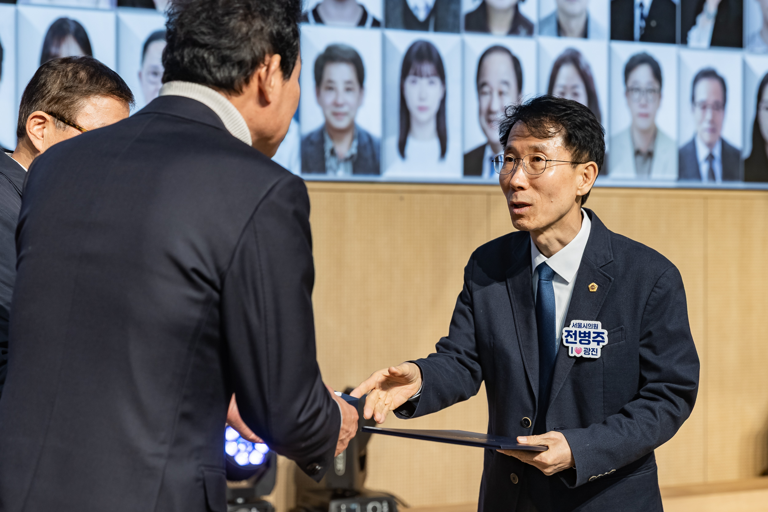 20251212-민주평화통일자문회의 서울광진구협의회 제22기 출범식 20251212-33566_L_191956.jpg