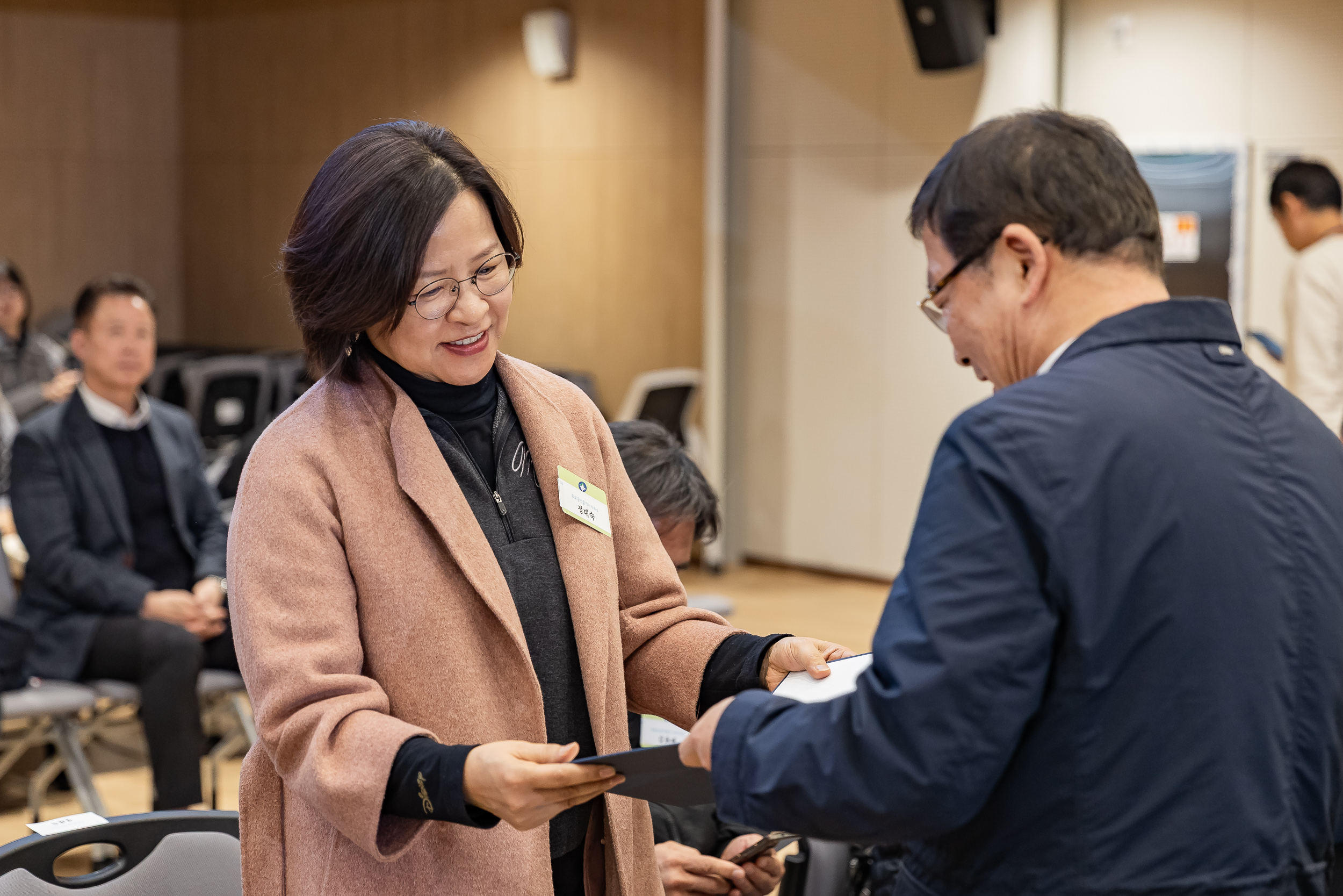 20251126-2025년 11월 정기 구민표창 수여식 20251126-15971_L_192547.jpg