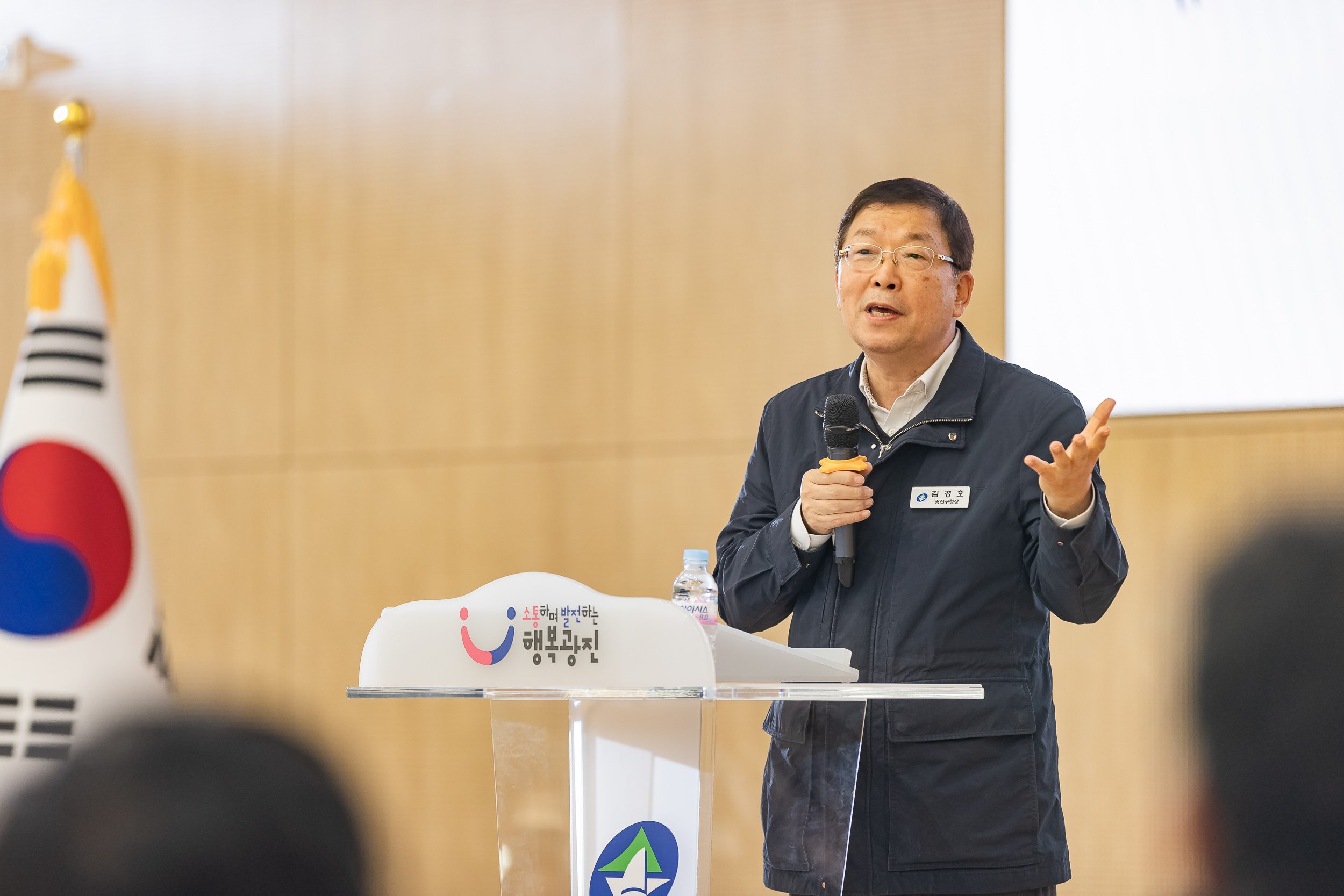 20251126-2025년 11월 정기 구민표창 수여식 20251126-16223_L_192551.jpg