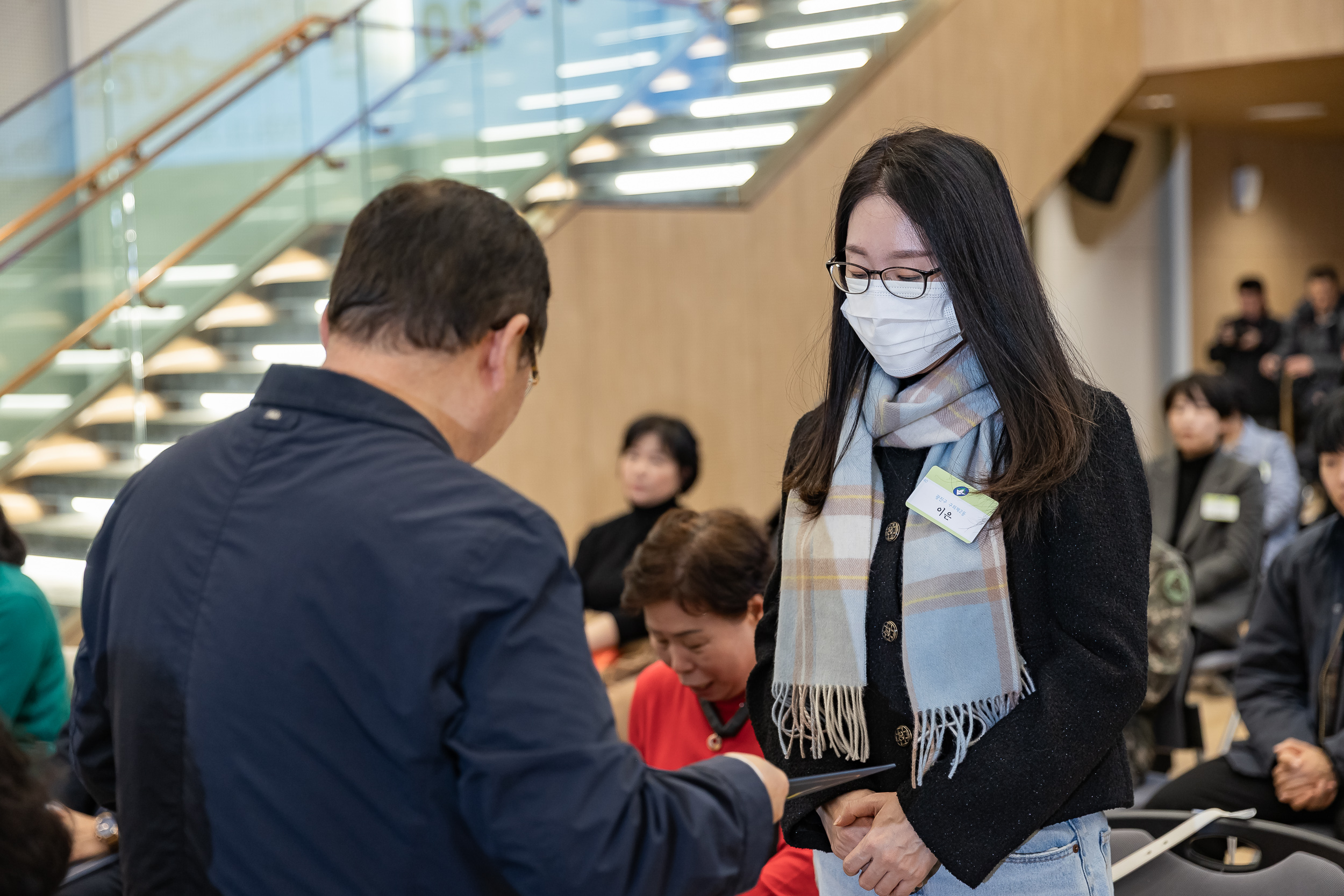 20251126-2025년 11월 정기 구민표창 수여식 20251126-15439_L_192540.jpg