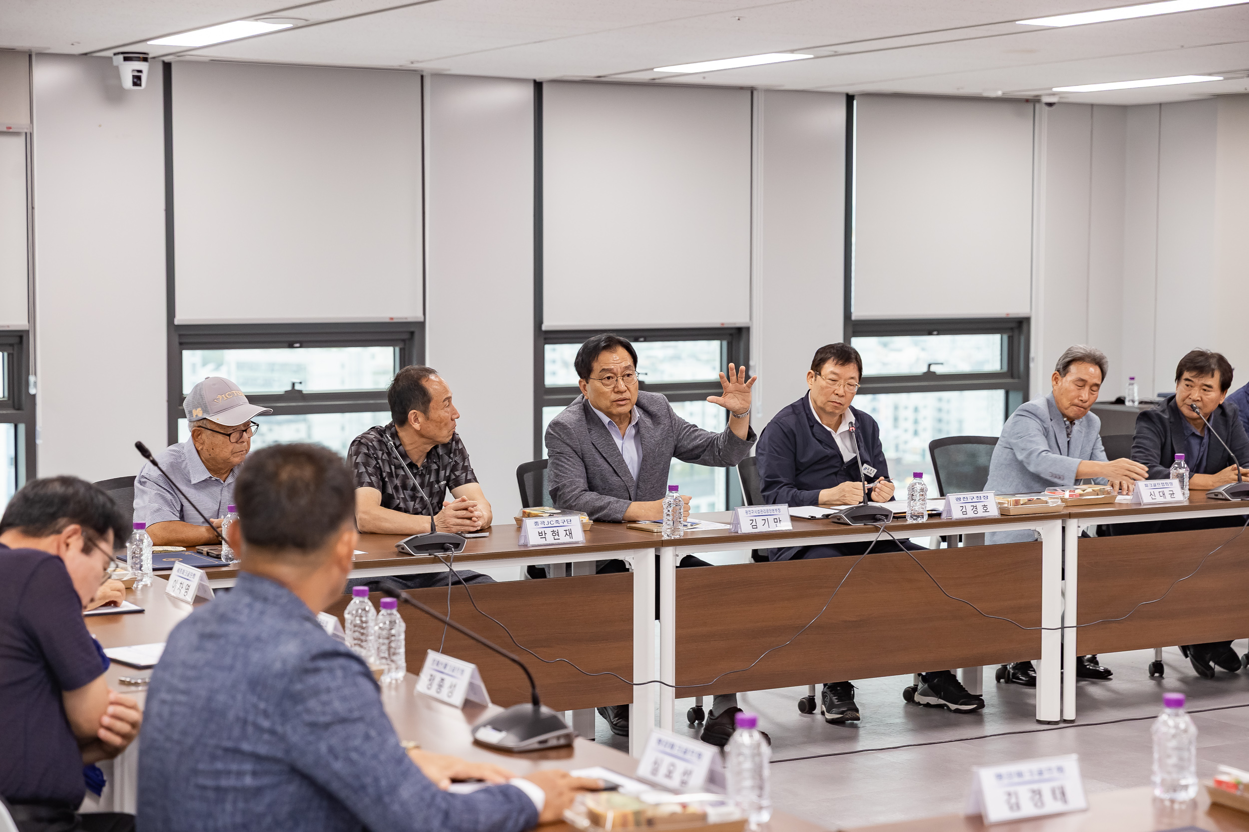 20250908-중랑천 수해복구 유공자 표창 수여 및 차담회 20250908-19870_G_171205.jpg