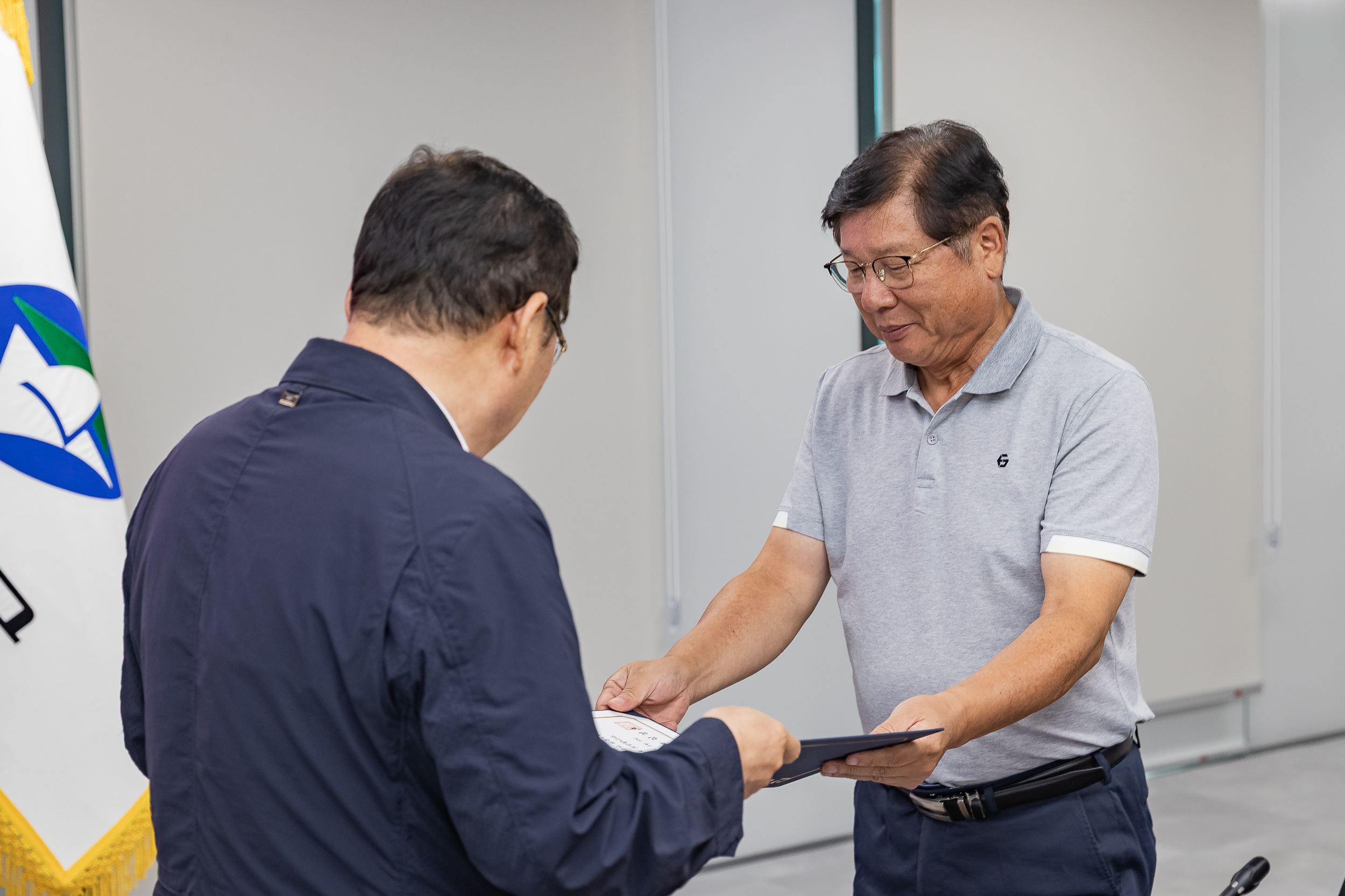 20250908-중랑천 수해복구 유공자 표창 수여 및 차담회 20250908-19663_G_171204.jpg