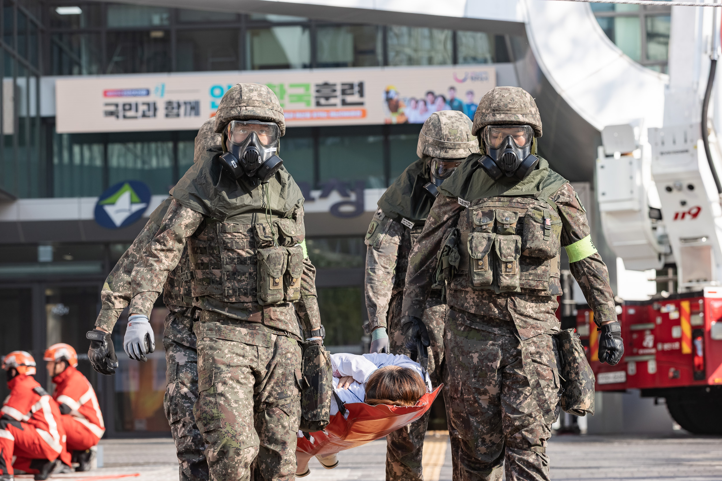 20251029-재난대응 안전한국훈련 긴급구조 종합훈련 20251029-75877_L_121240.jpg