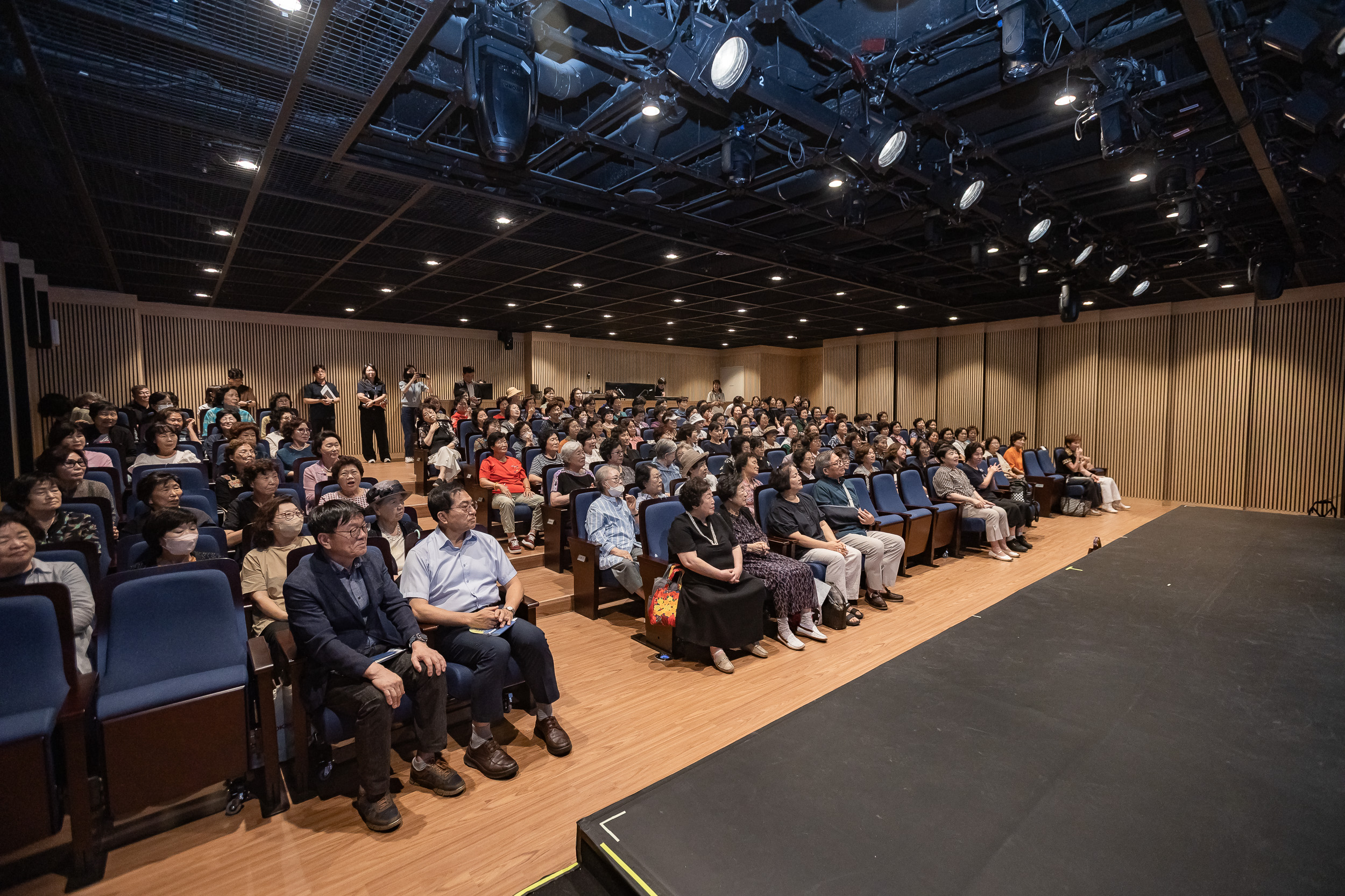 20250908-광진문화예술회관 소통 투어 20250908-19372_G_171054.jpg