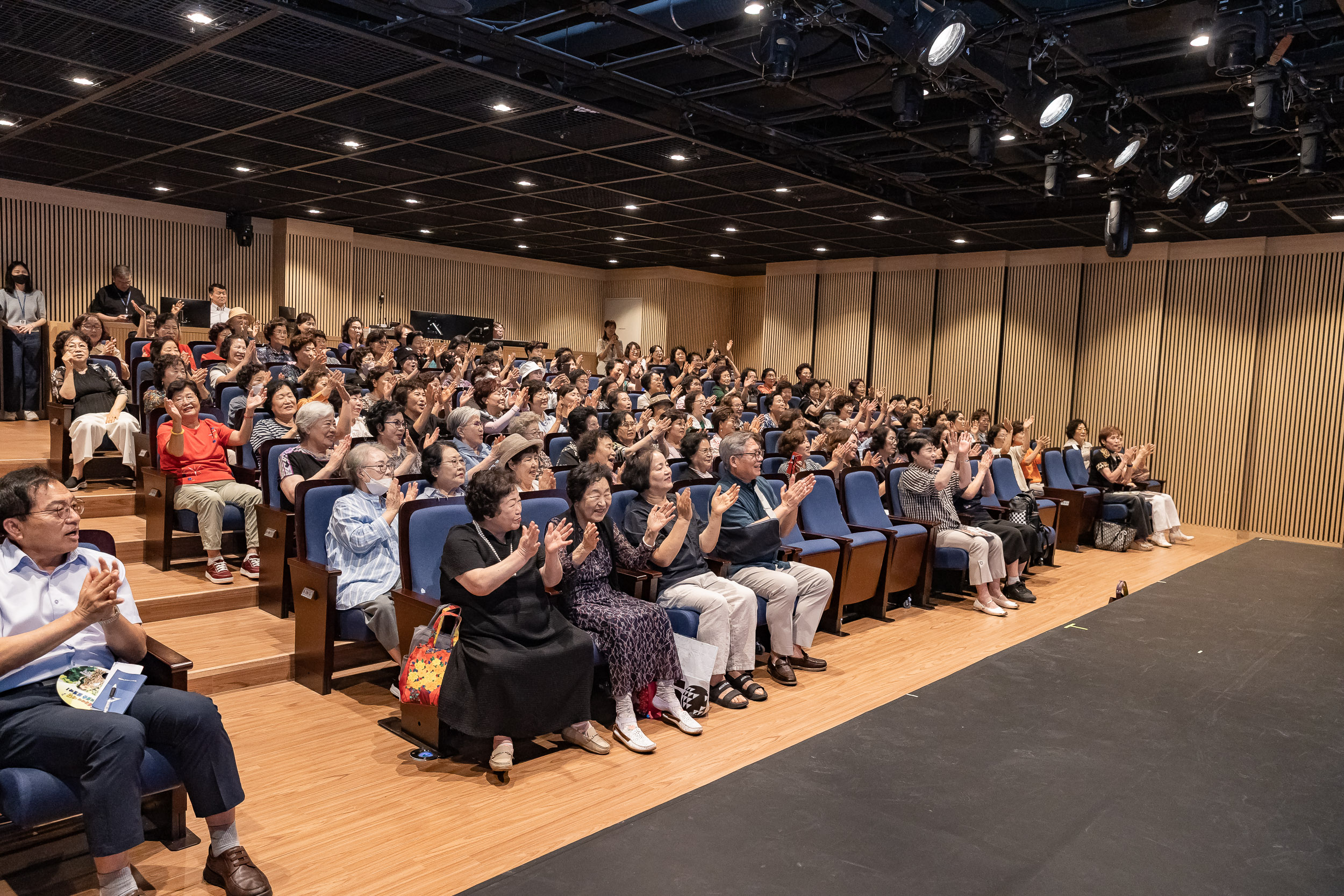 20250908-광진문화예술회관 소통 투어 20250908-19474_G_171055.jpg