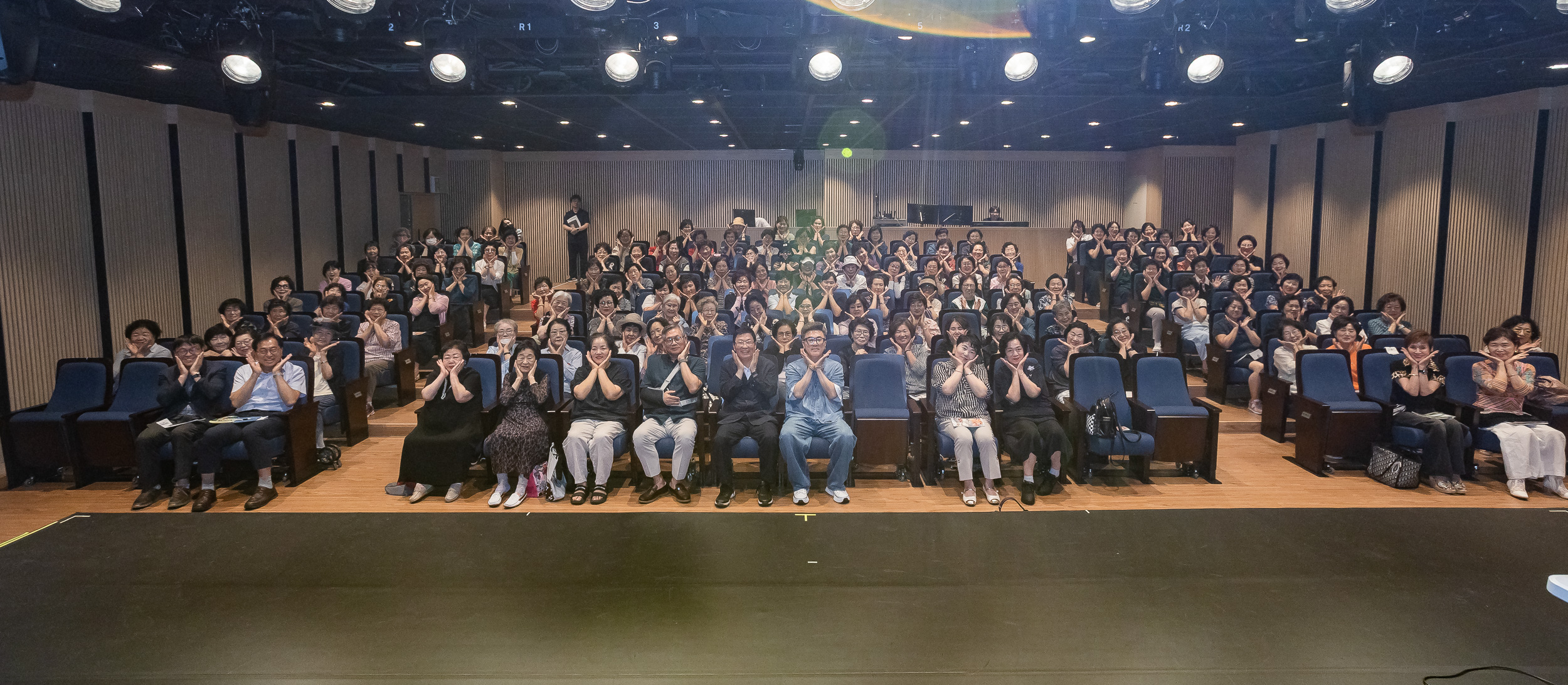 20250908-광진문화예술회관 소통 투어 20250908-19493_G_171055.jpg