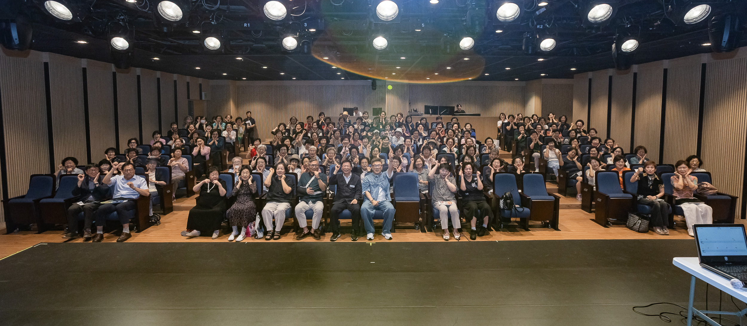 20250908-광진문화예술회관 소통 투어 20250908-19513_G_171055.jpg