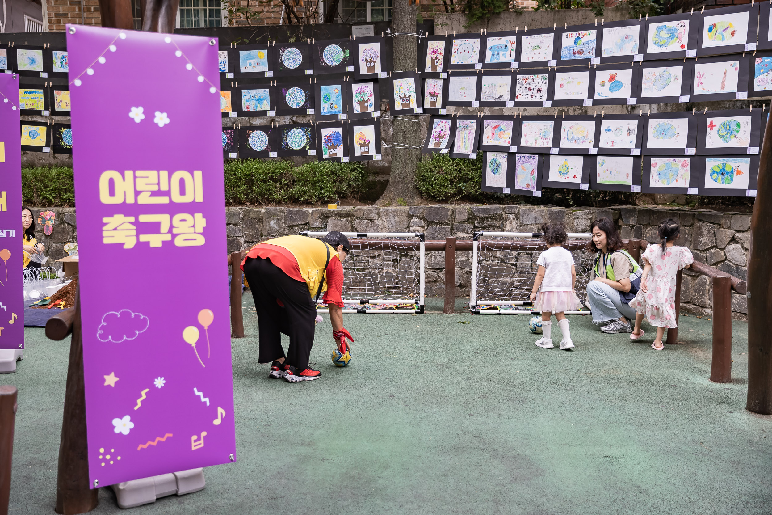 20250919-중곡2동 어린이 알뜰한마당 20250919-32059_L_184736.jpg