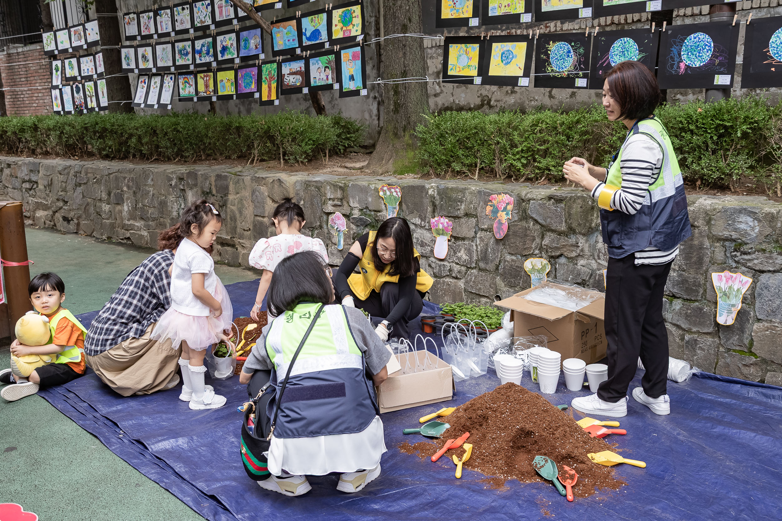 20250919-중곡2동 어린이 알뜰한마당 20250919-32091_L_184737.jpg