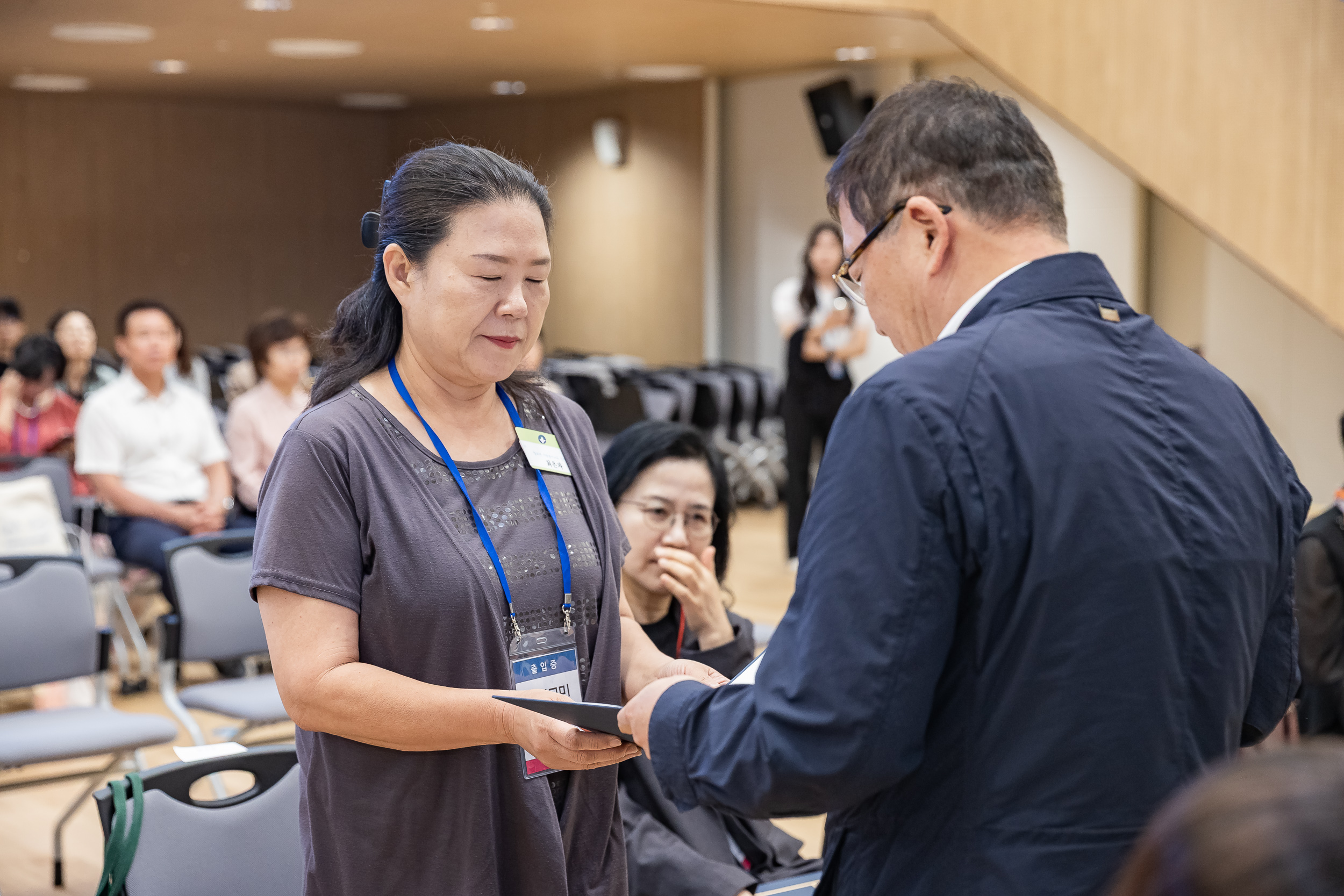 20250923-2025년 9월 정기 구민표창 수여식 20250923-38793_L_161336.jpg