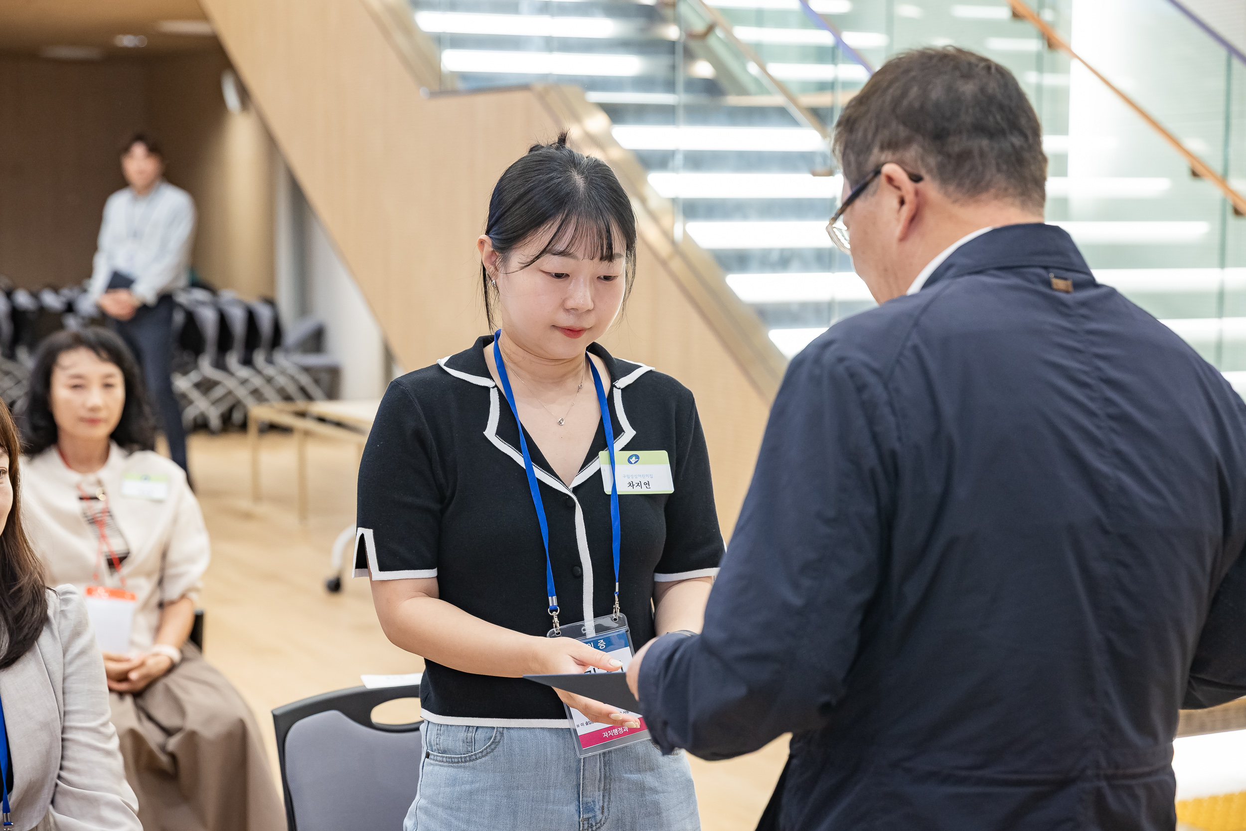 20250923-2025년 9월 정기 구민표창 수여식 20250923-38333_L_161332.jpg